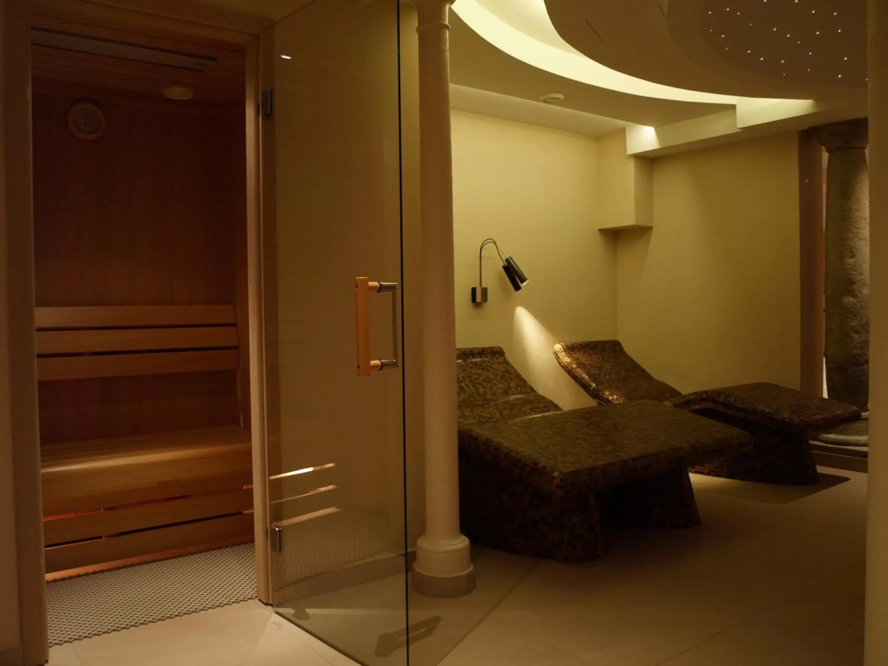 Spa and wellness centre/facilities in Romantikhotel Die Gersberg Alm