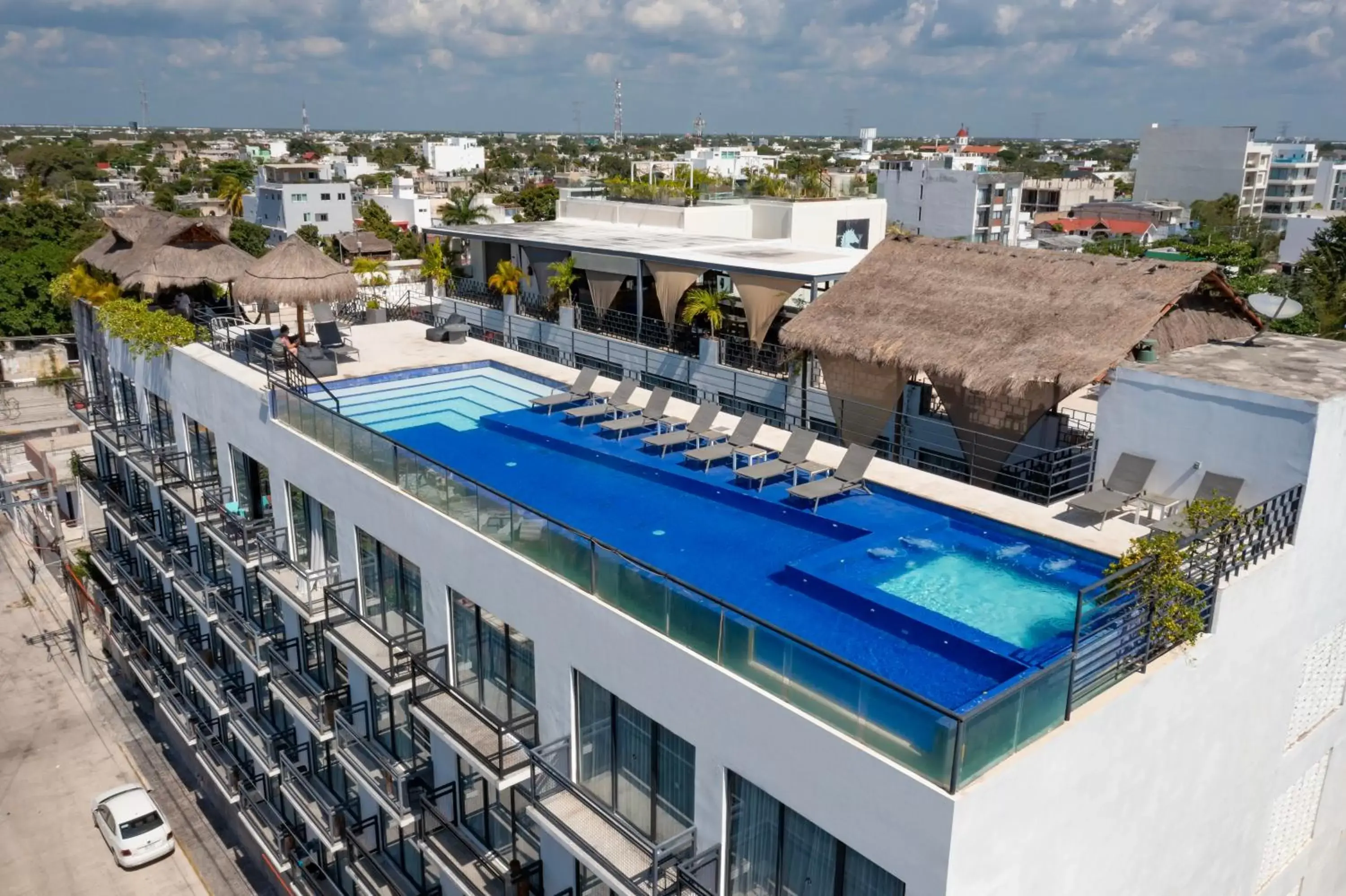 Bird's eye view in Hotel 52 Playa del Carmen Bird's eye view in Hotel 52 Playa del Carmen