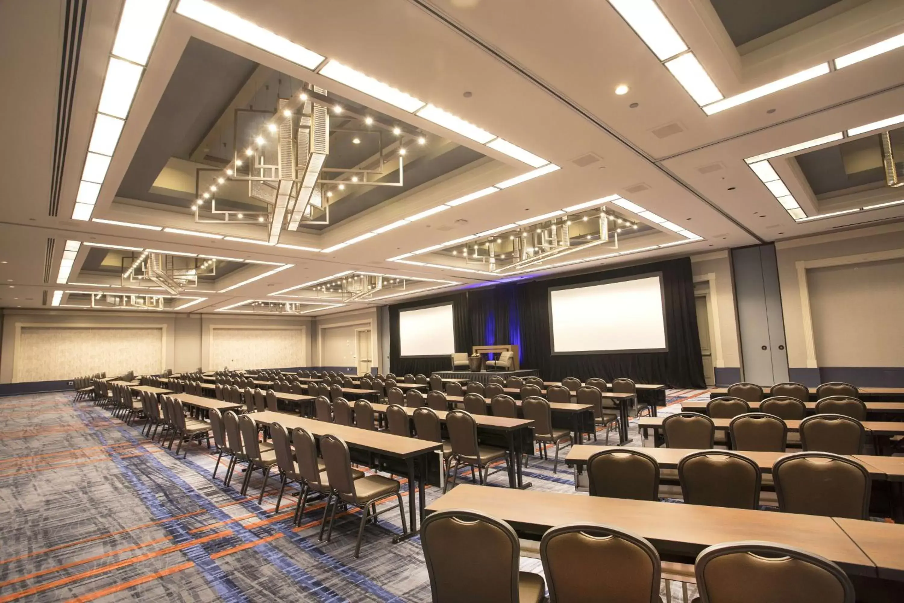 Meeting/conference room in Hilton Atlanta Airport