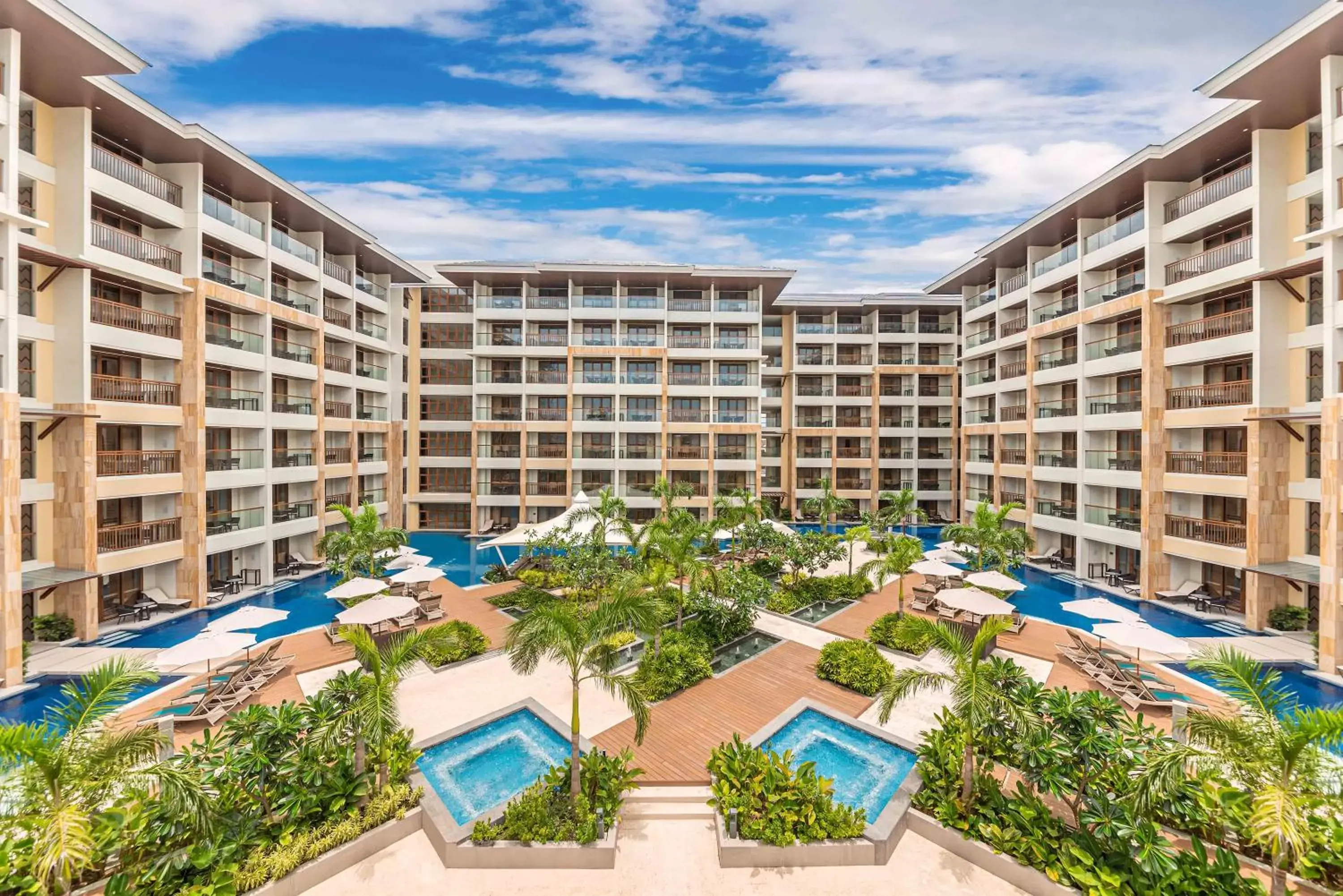 Property building, Bird's-eye View in Henann Tawala Resort