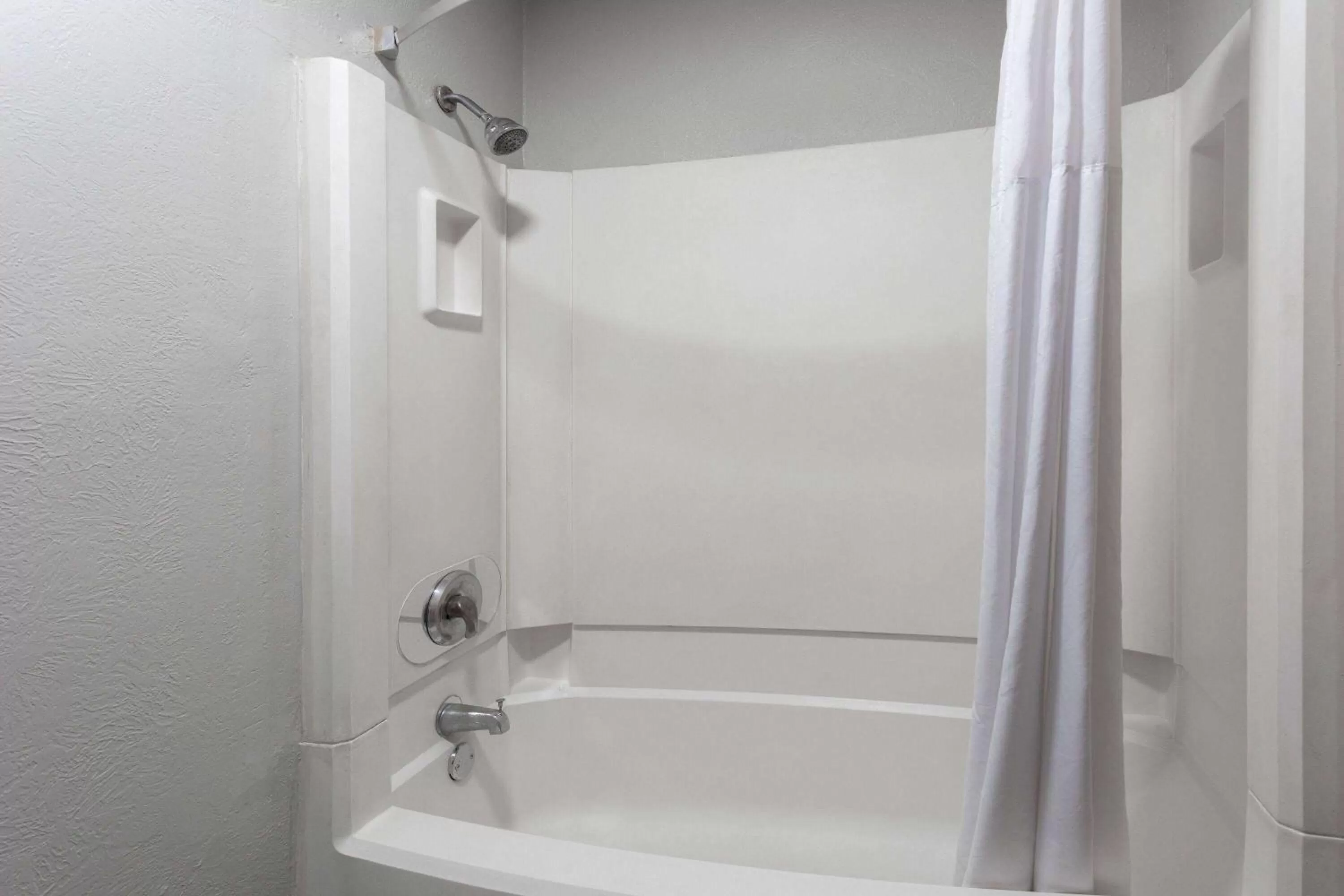 TV and multimedia in Super 8 by Wyndham Amarillo Central TX