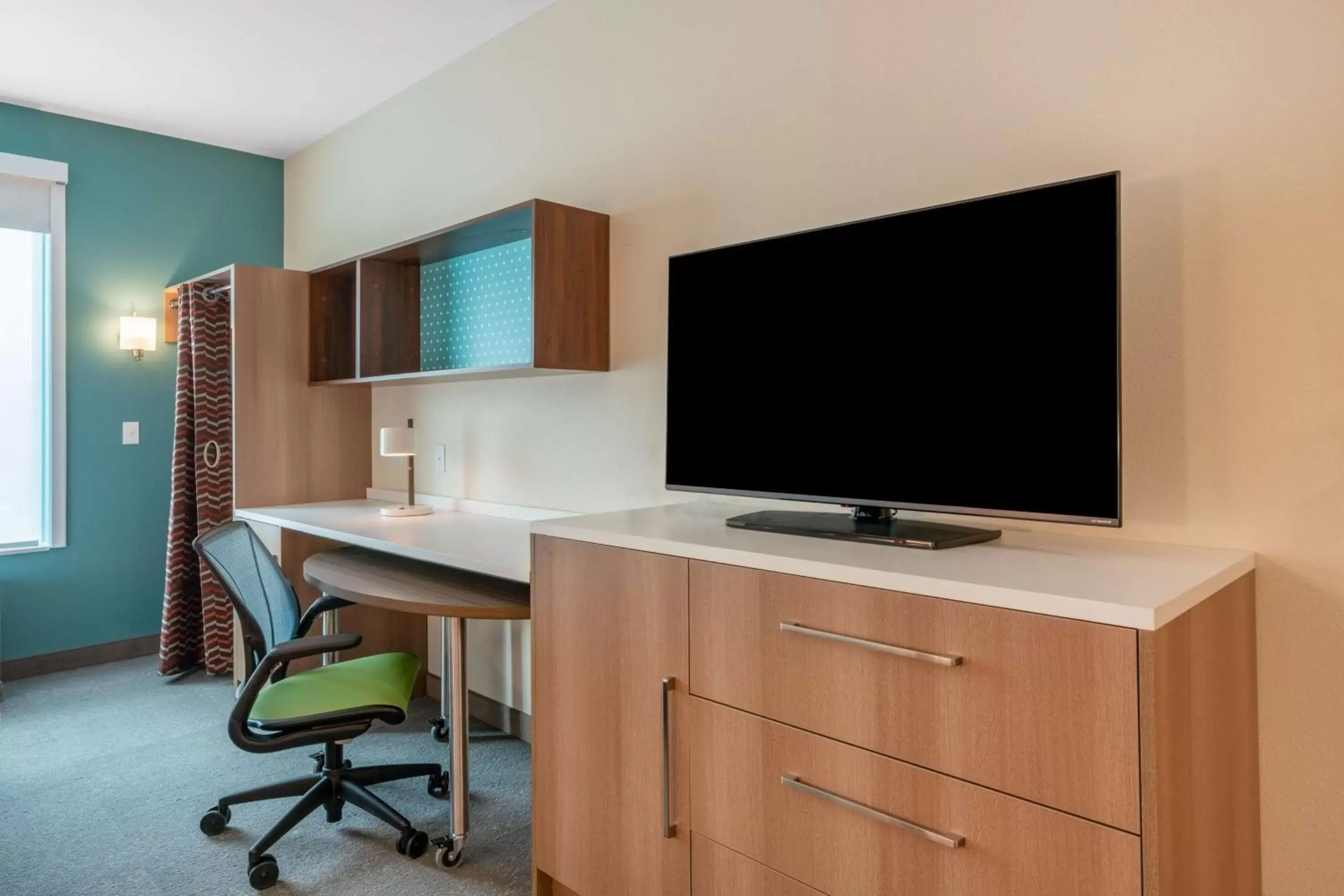 TV and multimedia, TV/Entertainment Center in Home2 Suites By Hilton Pocatello, Id