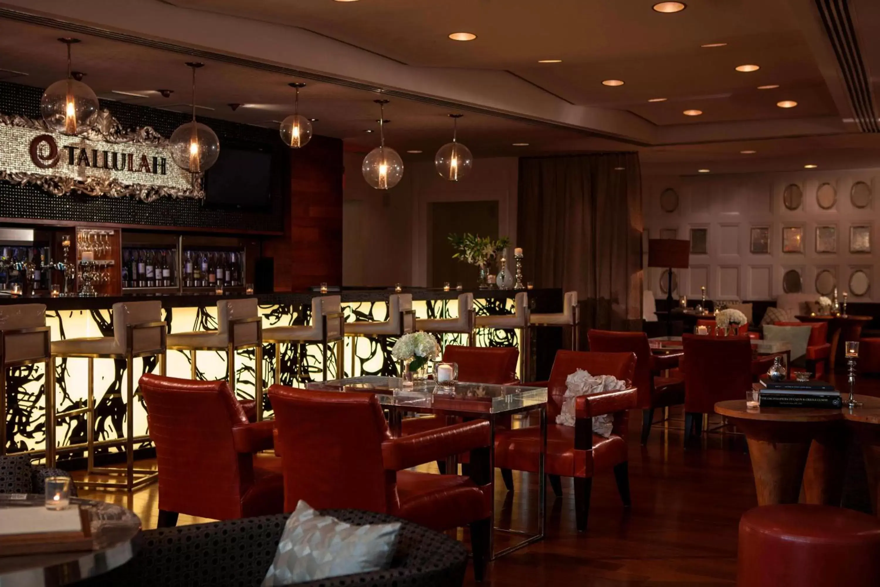 Restaurant/Places to Eat in Renaissance Baton Rouge Hotel