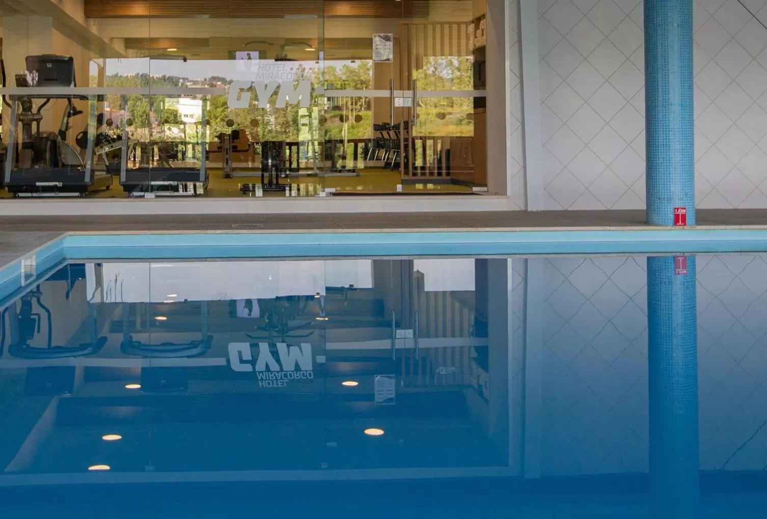 Swimming pool in Hotel Miracorgo