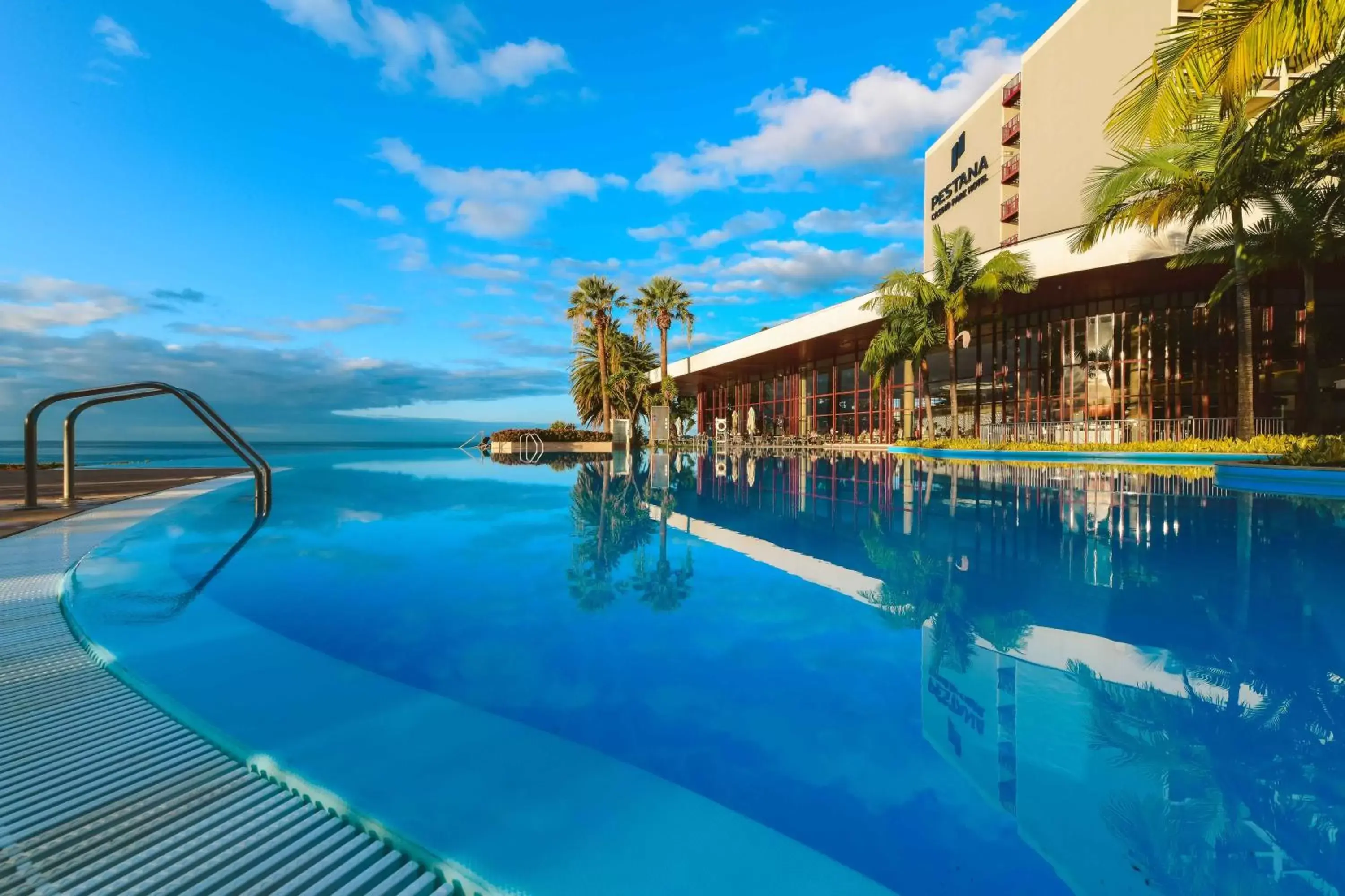 Swimming Pool in Pestana Casino Park Hotel & Casino