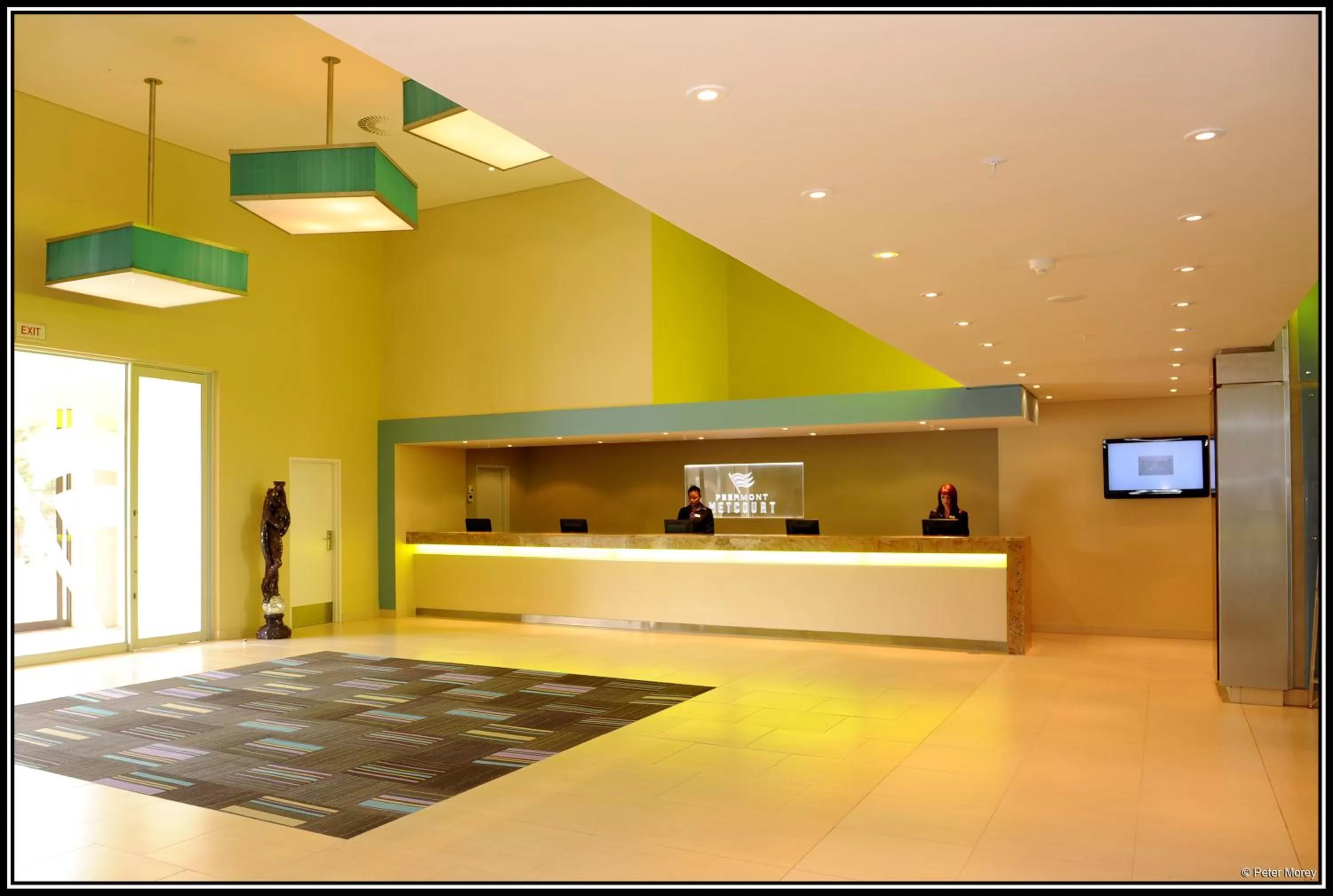 Lobby or reception in Metcourt at Emperors Palace