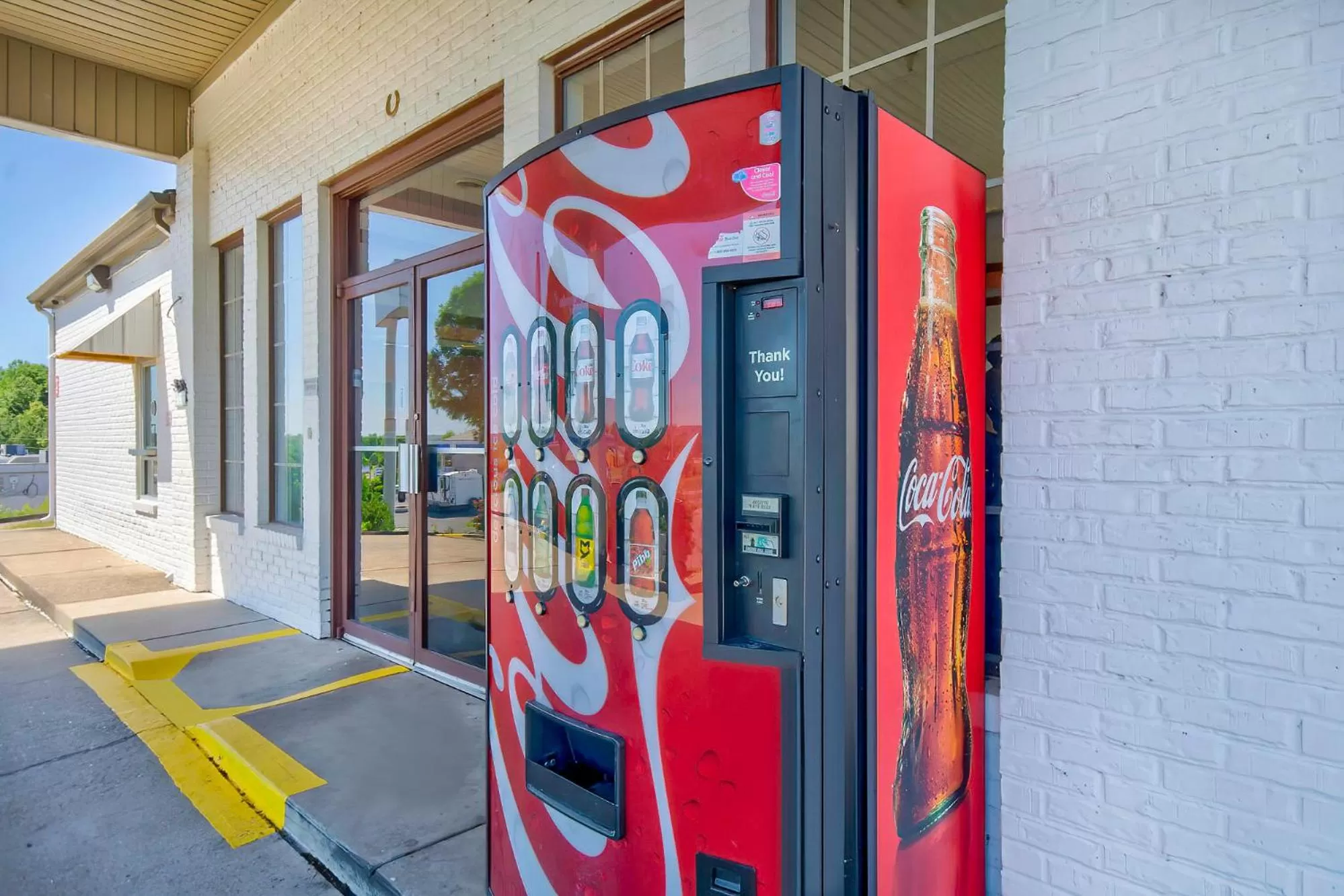 vending machine in Motel 6-Grand Rivers, KY