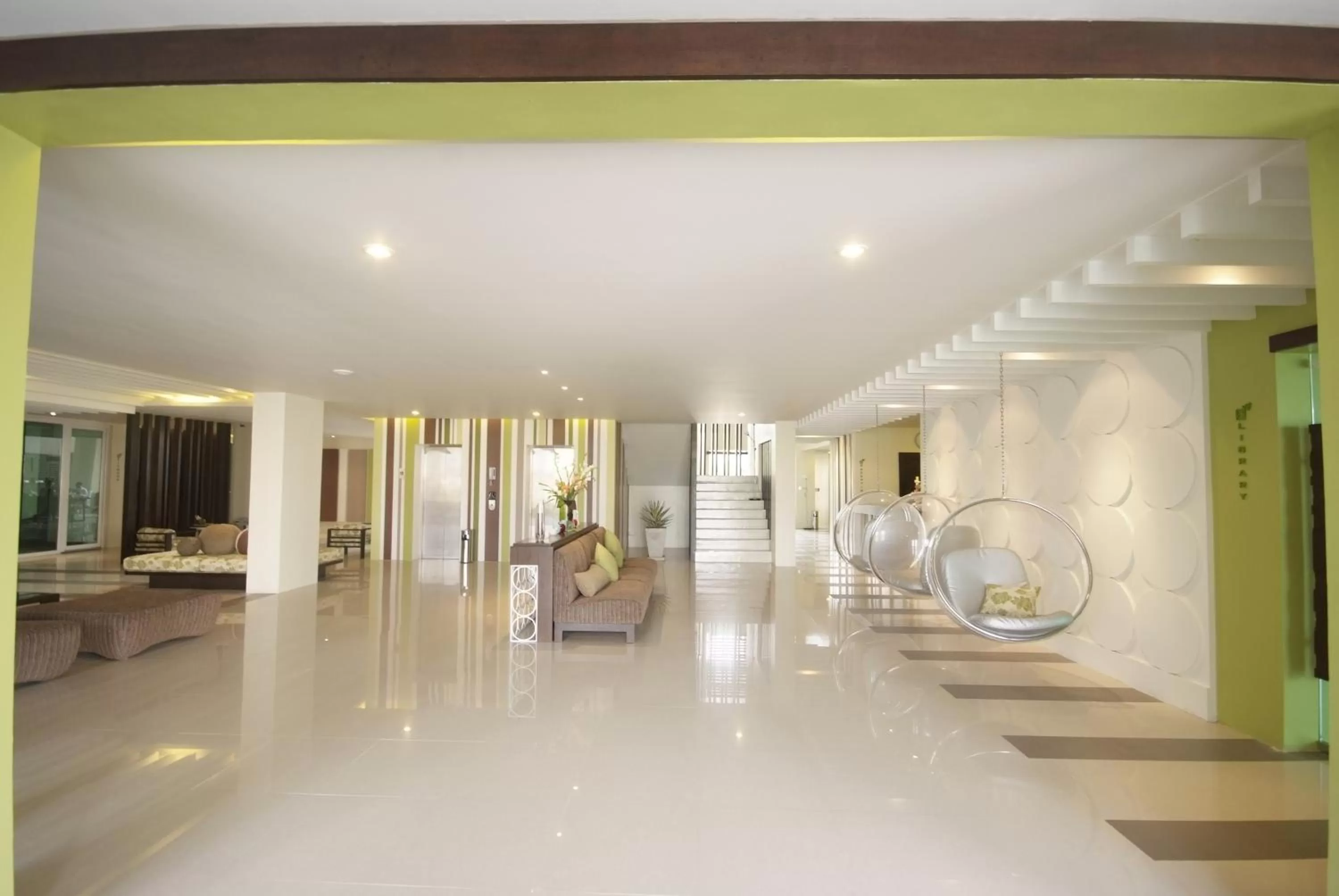 Silathip Huahin Serviced Apartment & Hotel