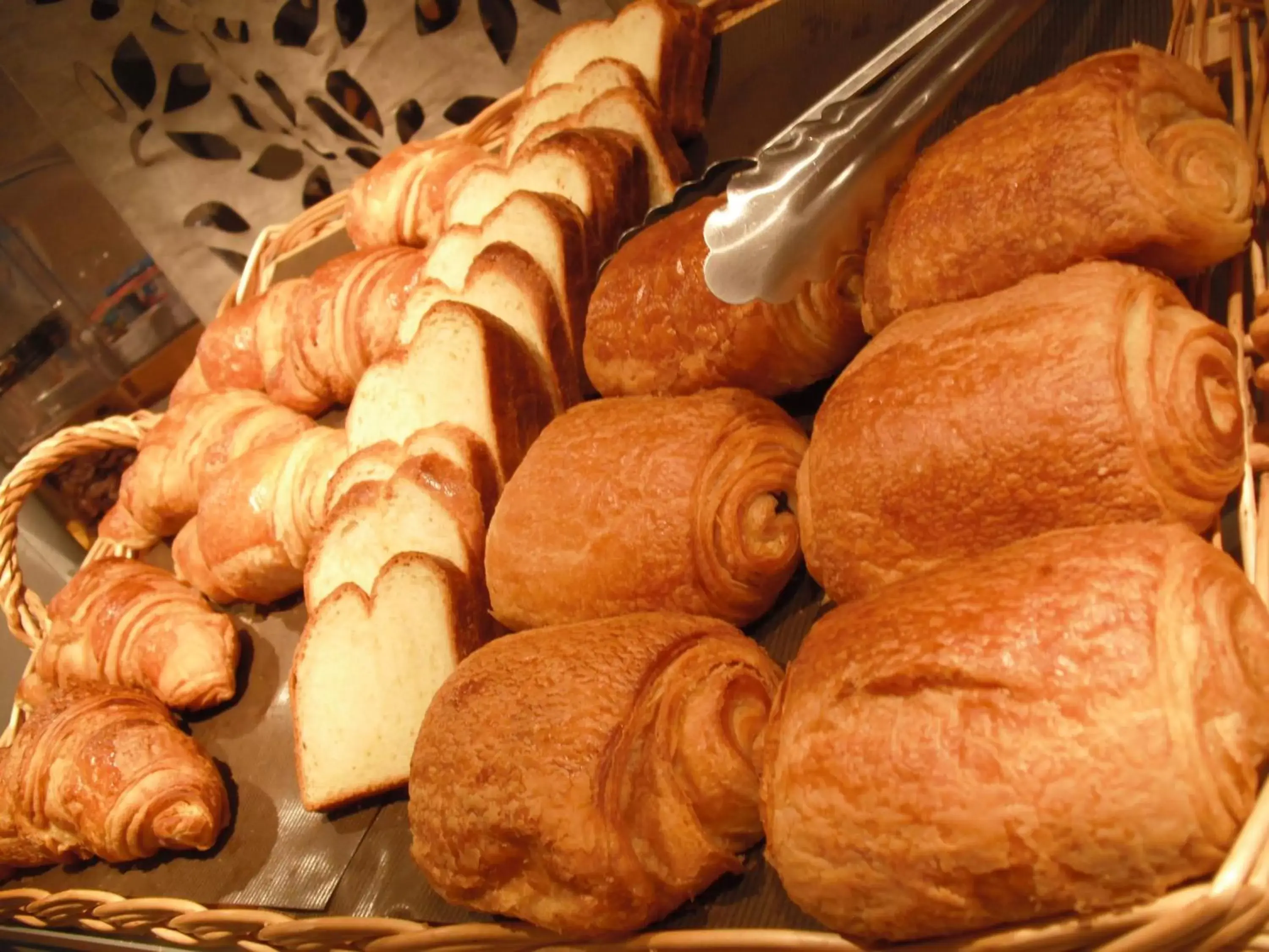 Restaurant/places to eat in Séjours & Affaires Tours Léonard De Vinci Restaurant/places to eat in Séjours & Affaires Tours Léonard De Vinci