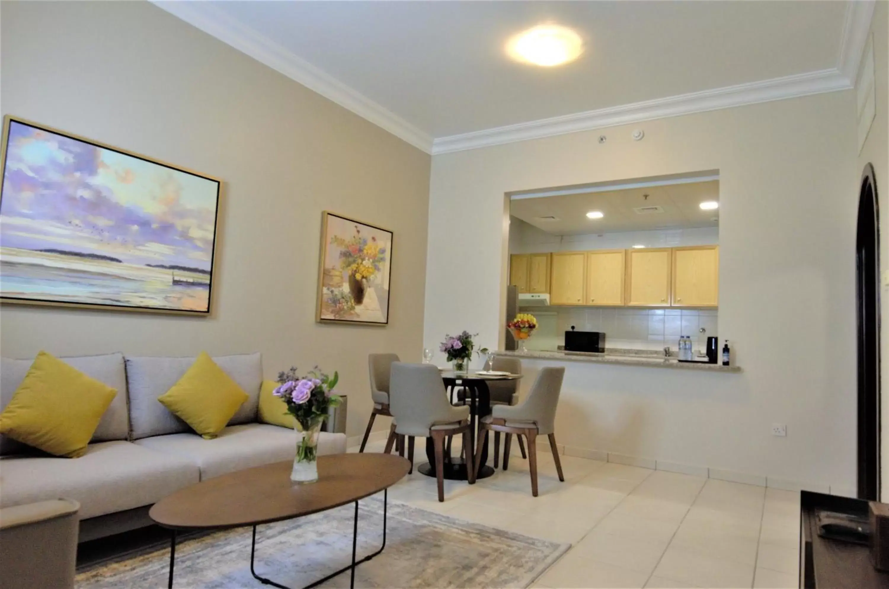 Kitchen or kitchenette, Seating Area in Al Nakheel Hotel Apartments Abu Dhabi