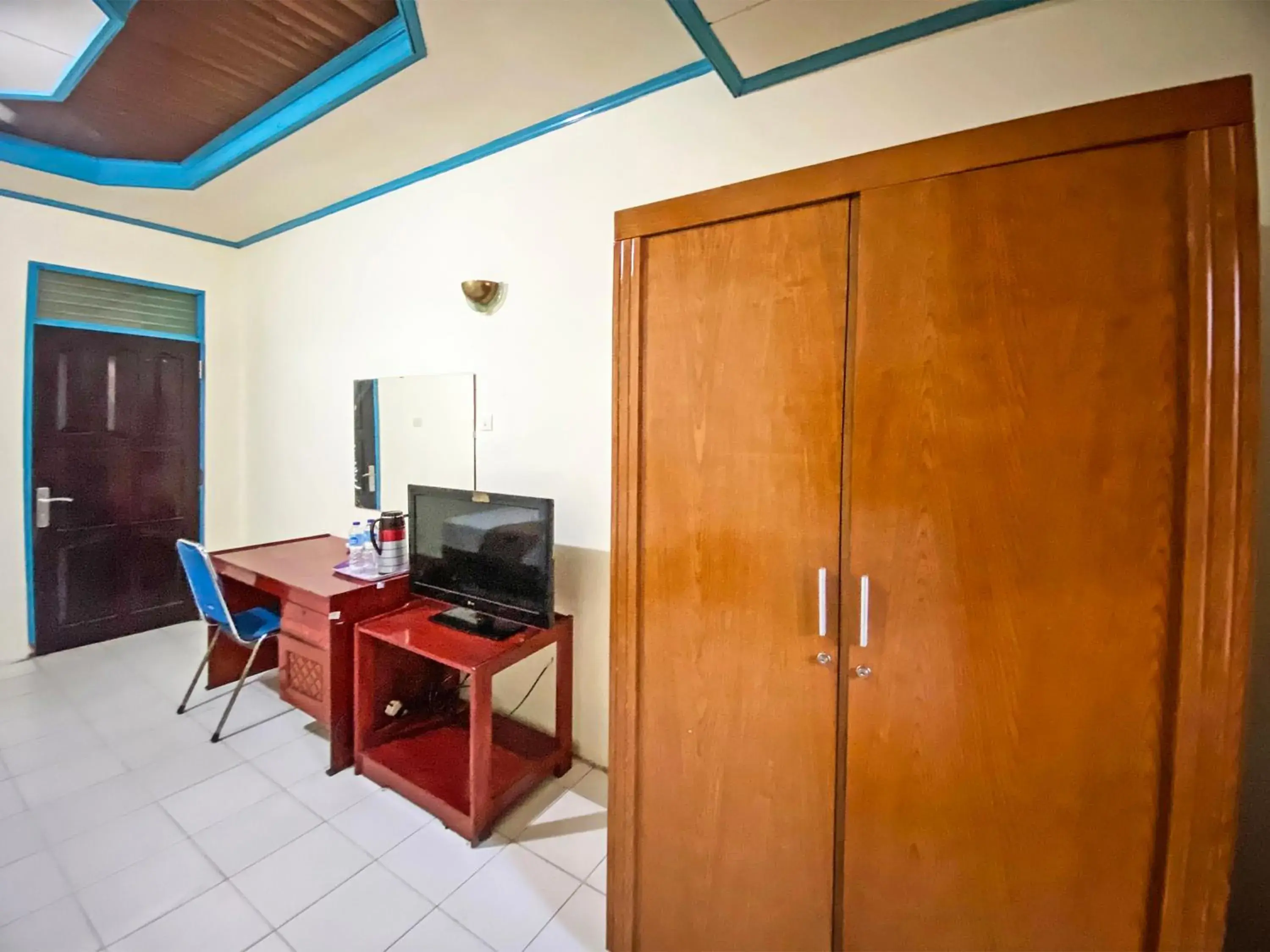 Area and facilities, TV/Entertainment Center in Capital O 91806 Hotel Batu Suli