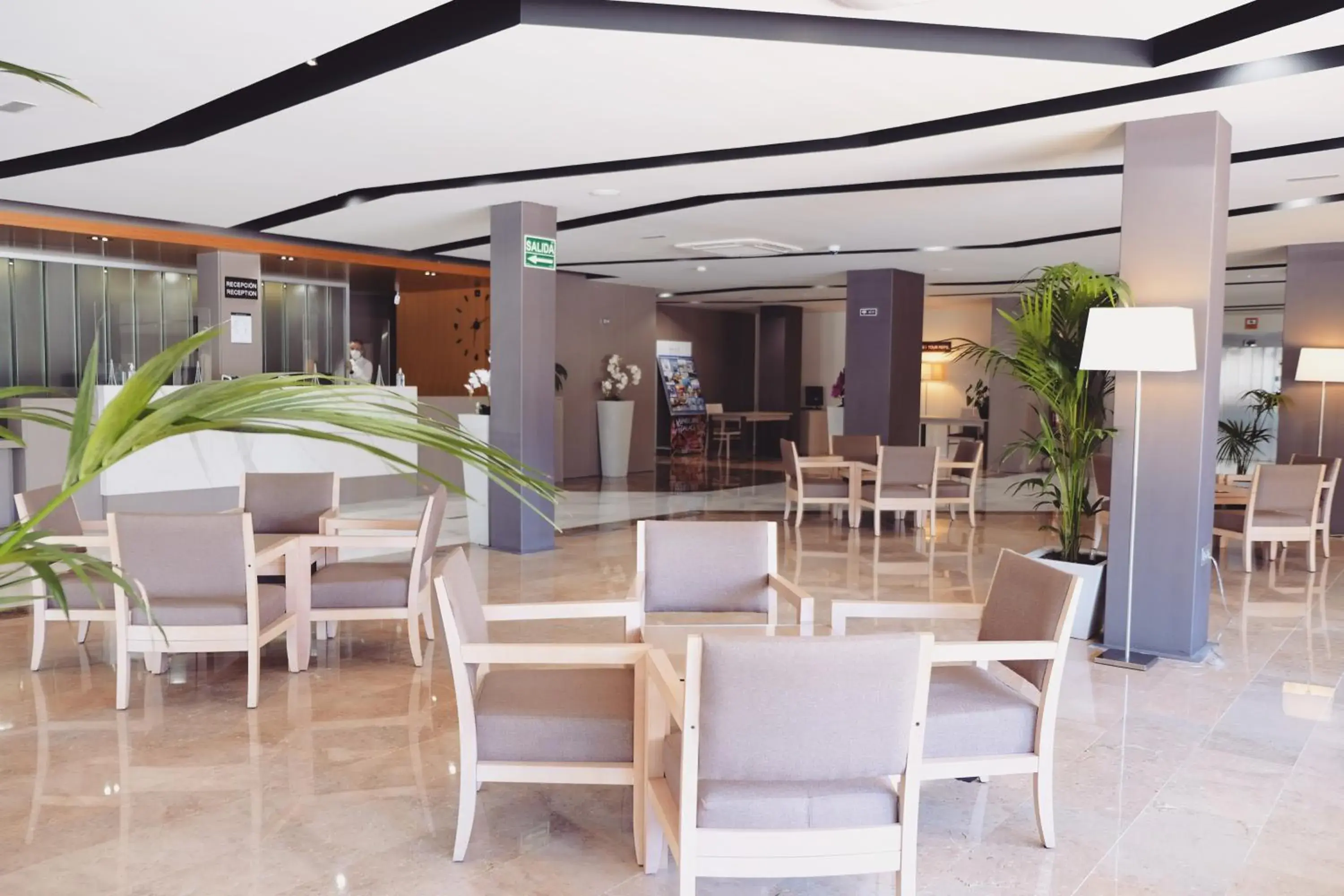 Lobby or reception, Restaurant/Places to Eat in Helios Benidorm