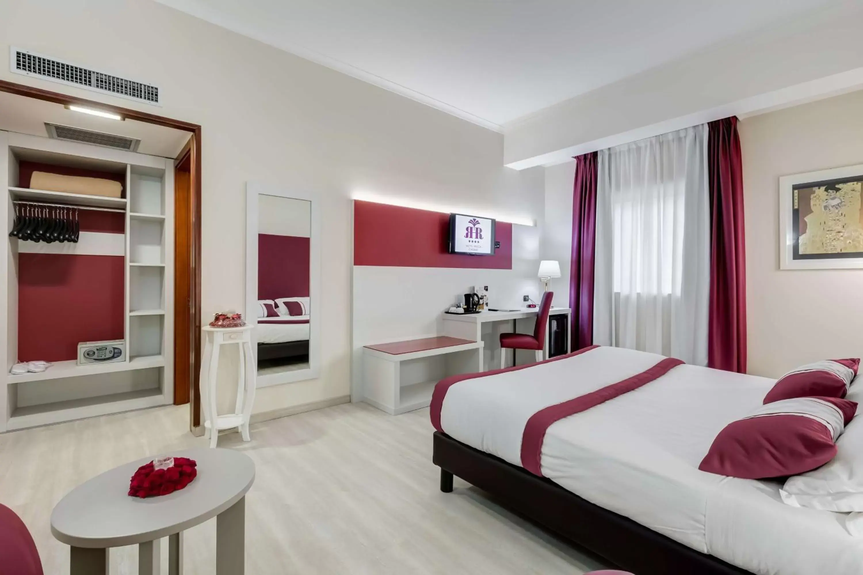 TV and multimedia in Best Western Hotel Rocca