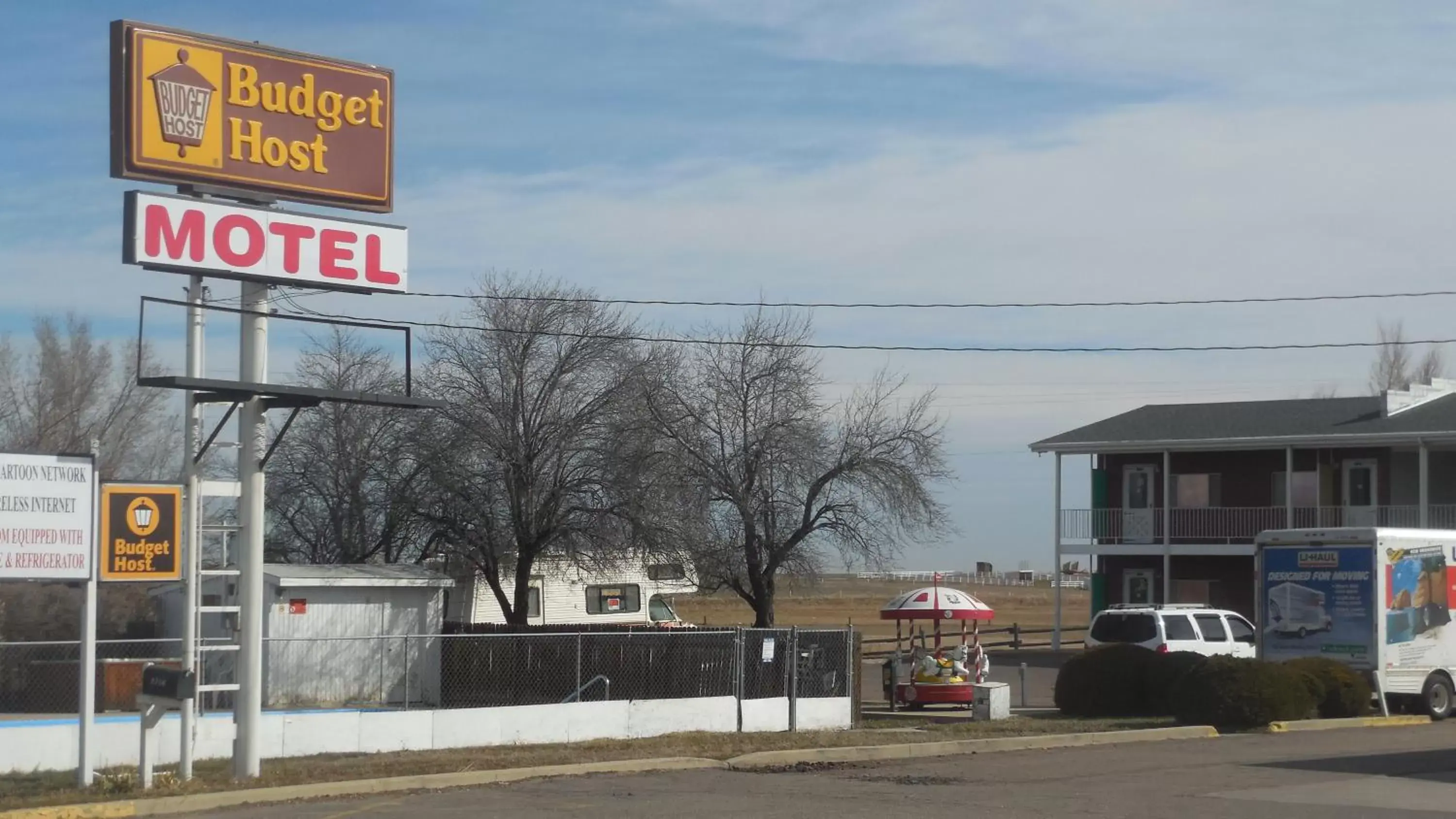 Property building in Budget Host Exit 254 Inn Property building in Budget Host Exit 254 Inn
