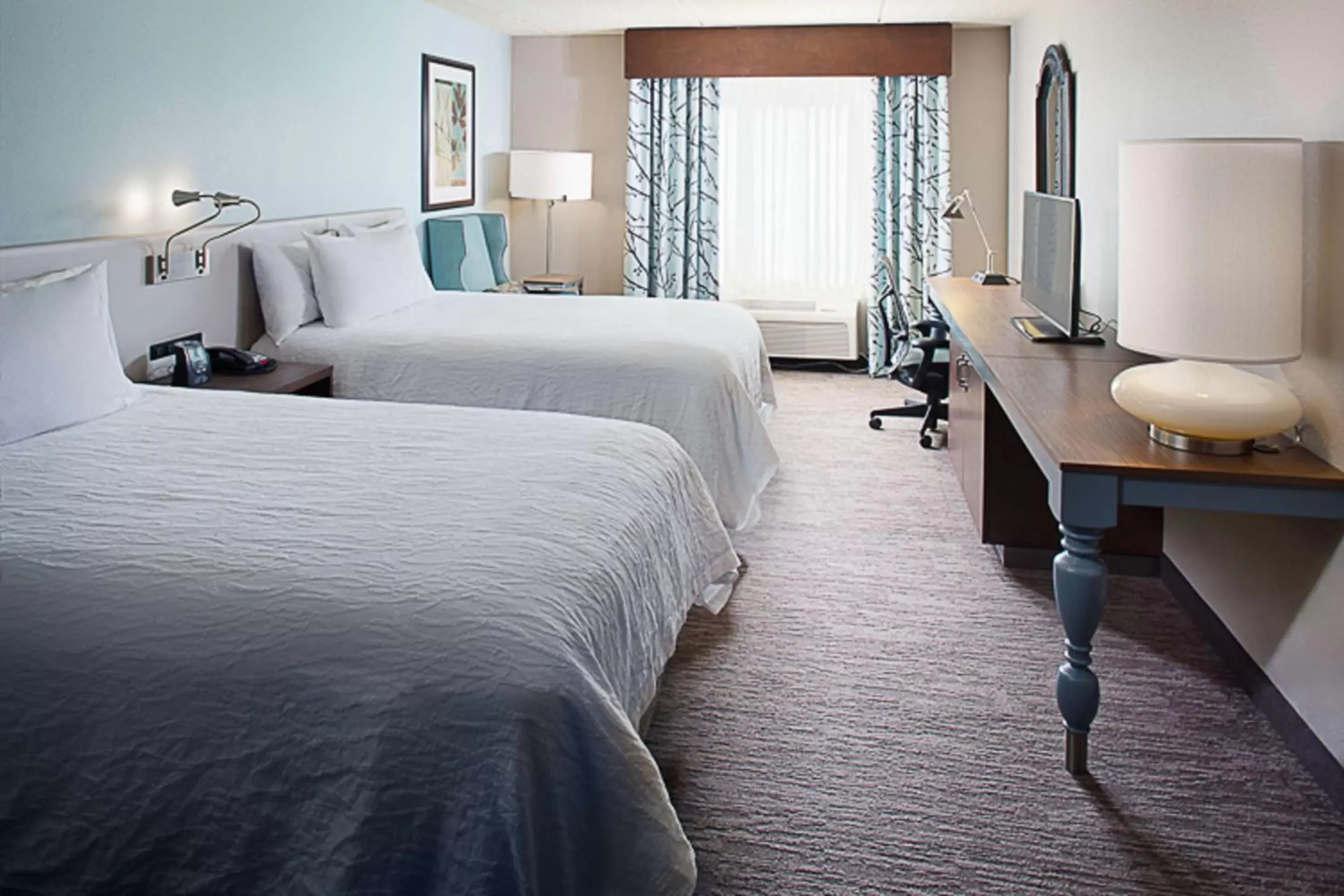 Bedroom, Bed in Hilton Garden Inn Albany Airport