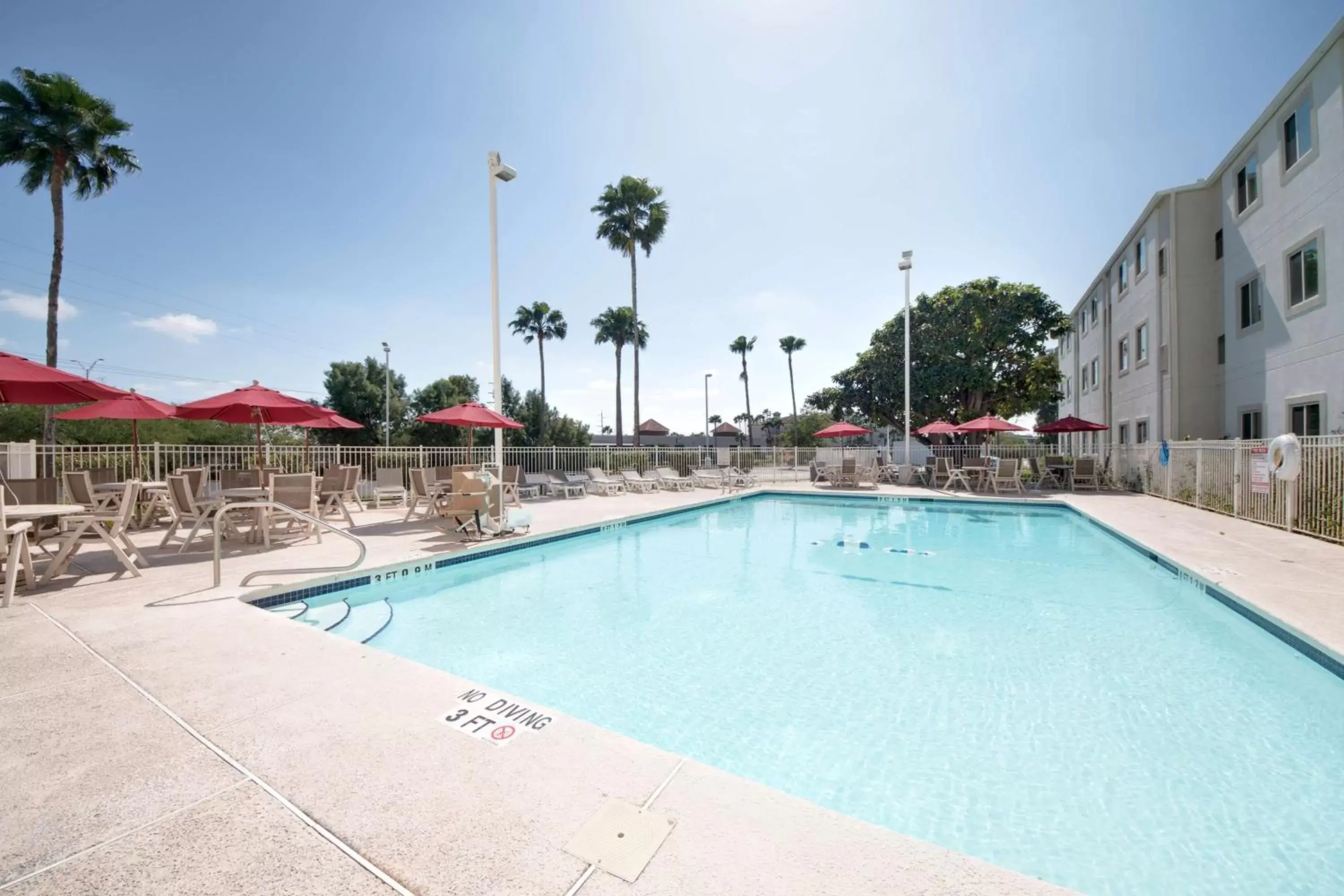 Day, Swimming Pool in Motel 6-Brownsville, TX