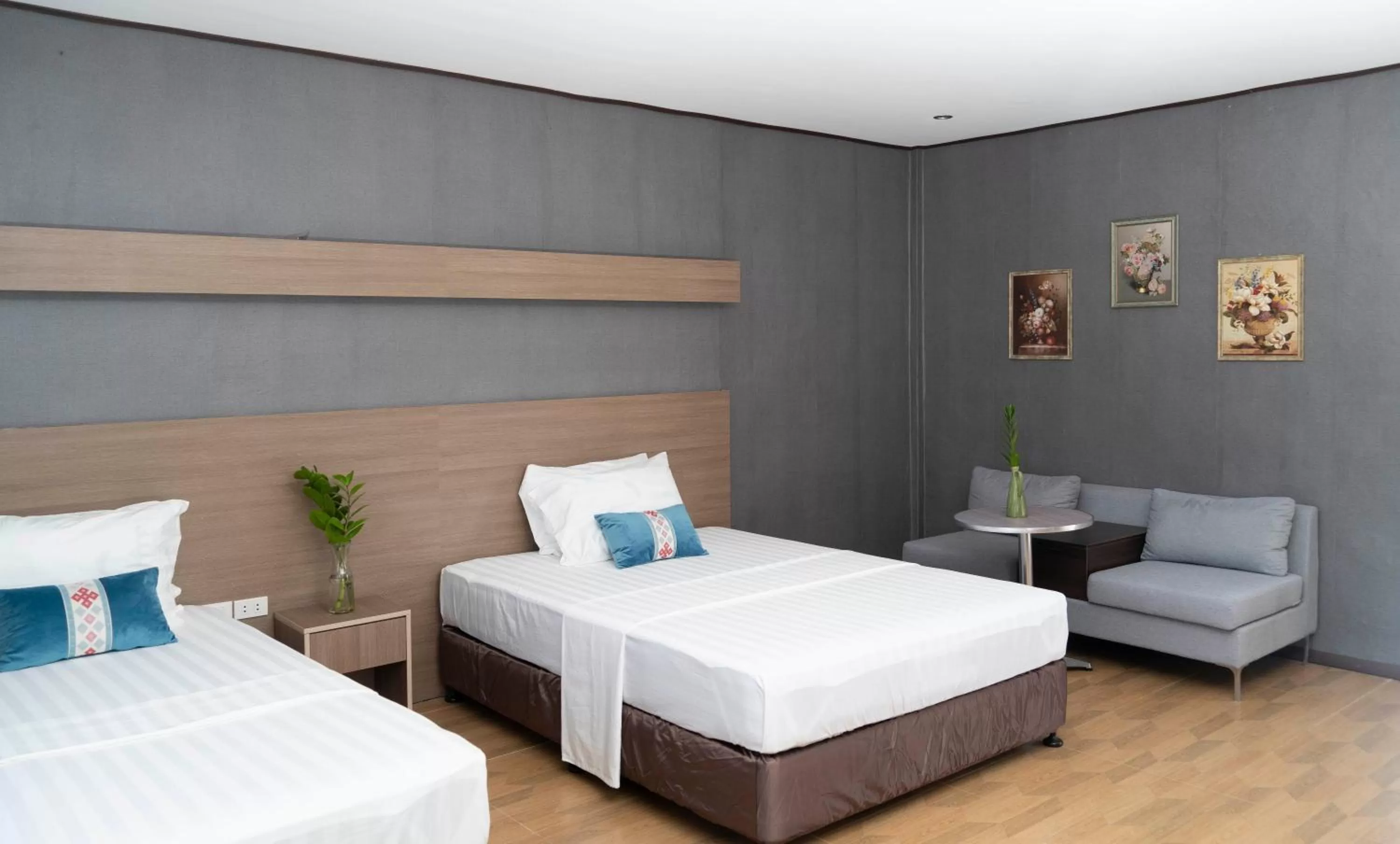 Bed in Adela Resort Panglao