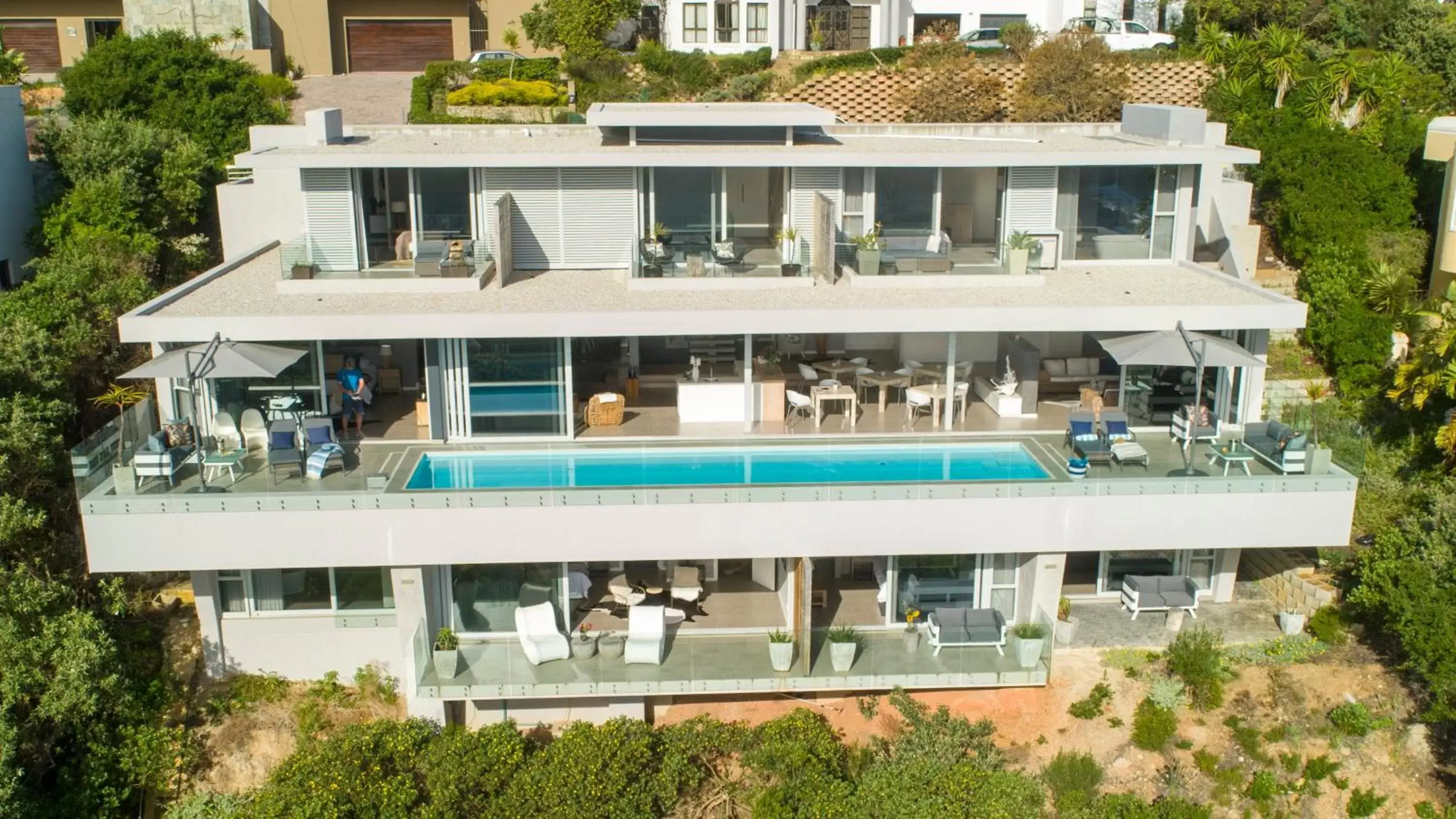 Property building in Crown on the Heads Property building in Crown on the Heads