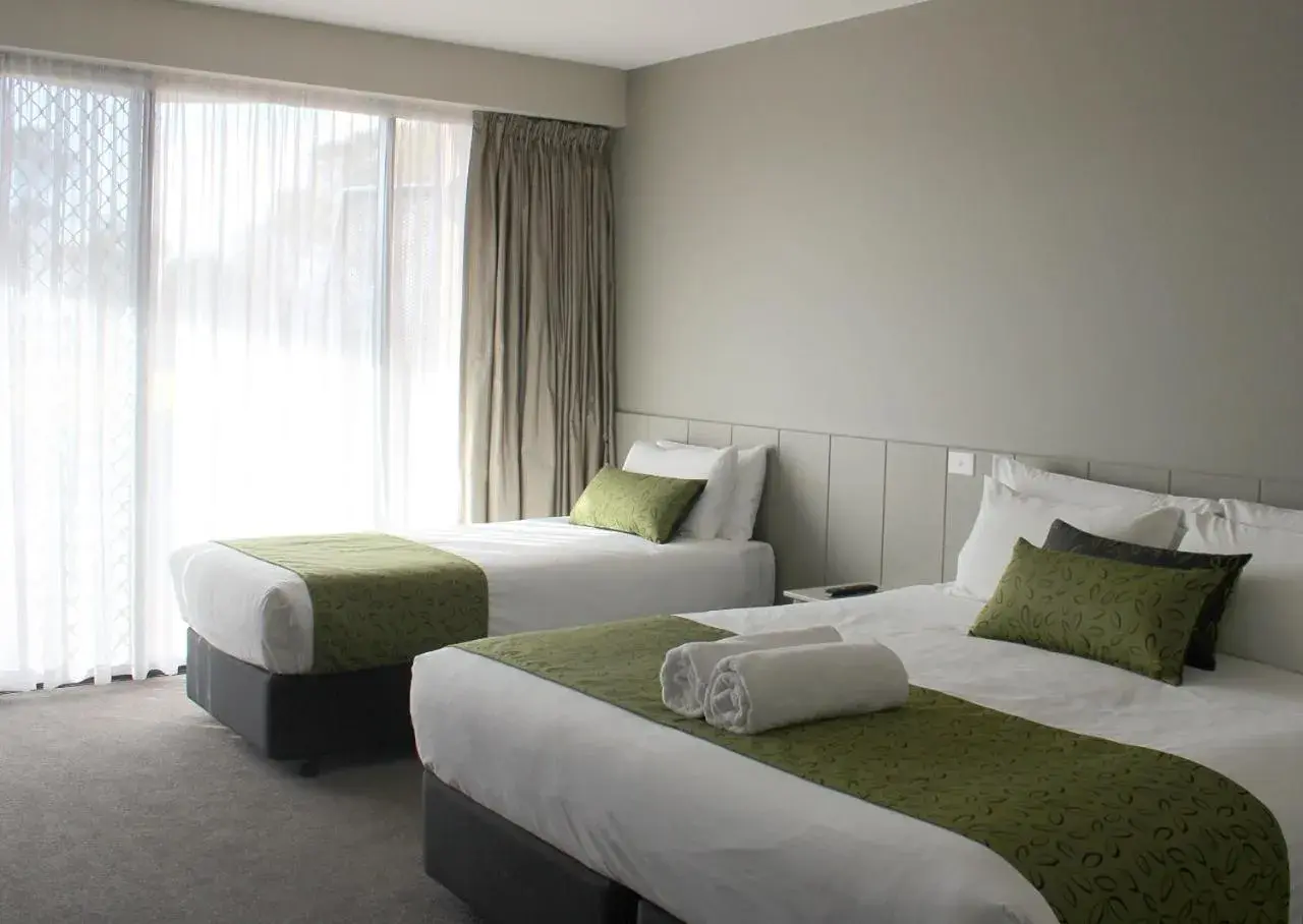 Photo of the whole room, Bed in Club Mulwala Resort Photo of the whole room, Bed in Club Mulwala Resort