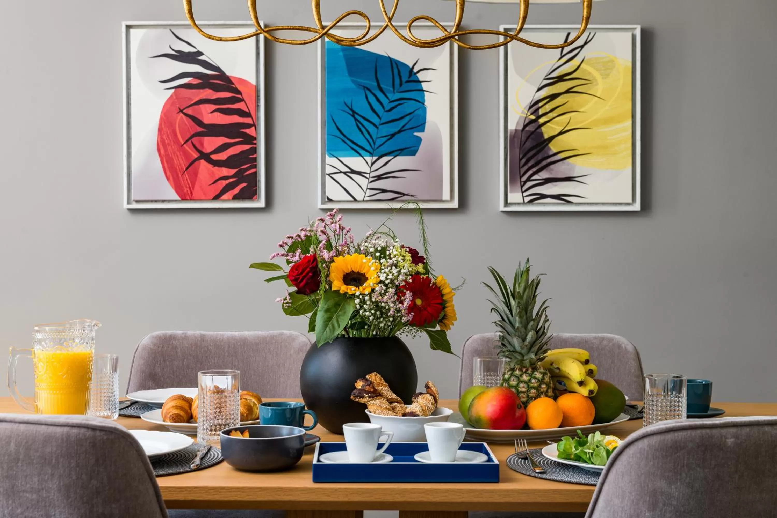 Continental breakfast in New York Luxury Suites