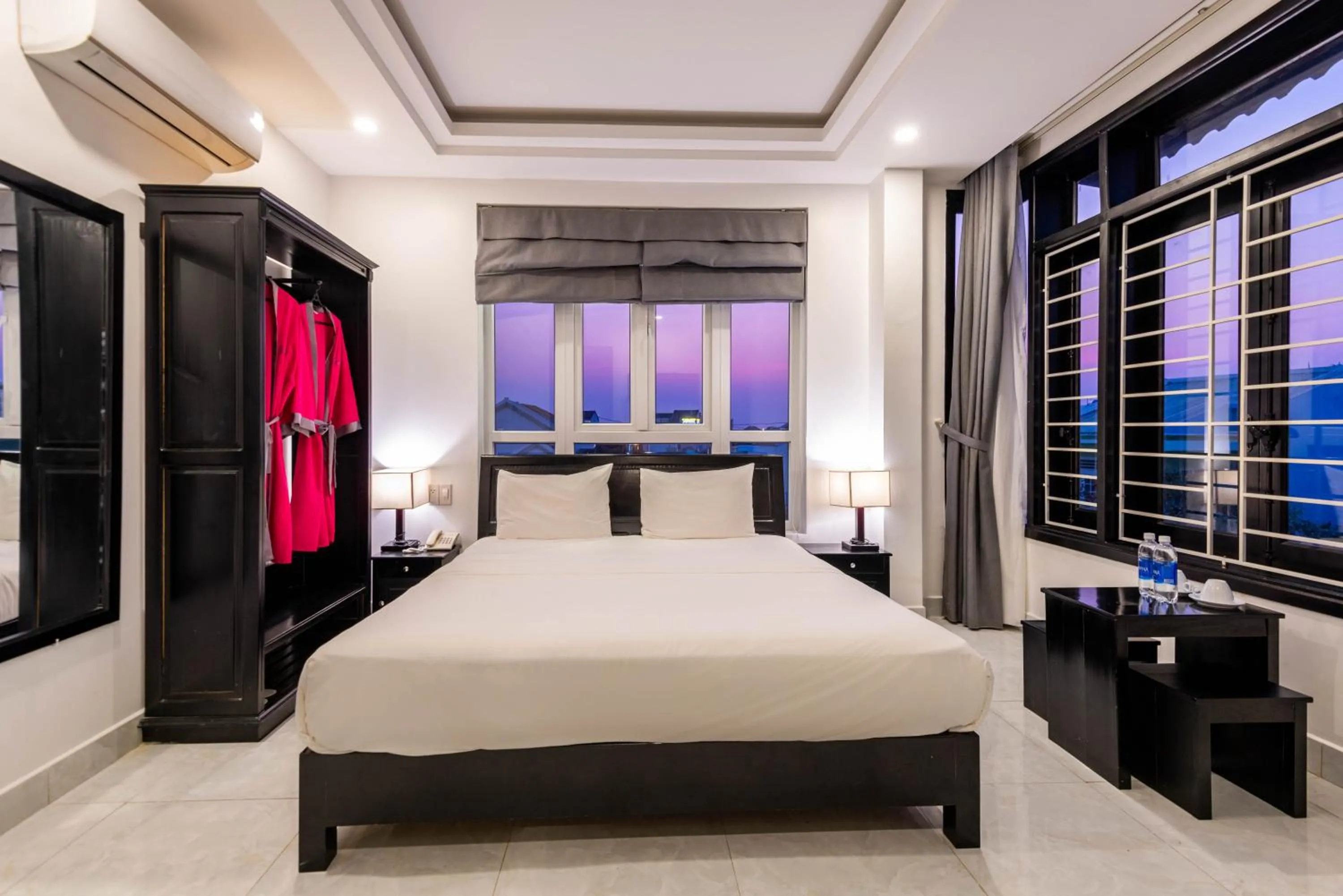 Spring, Bed in Flamingo Villa Homestay - Big Rooms with Balcony - Close to Hoi An Old Town 200m & Temple Bridge - Large Outside Pool for Sun Bathing