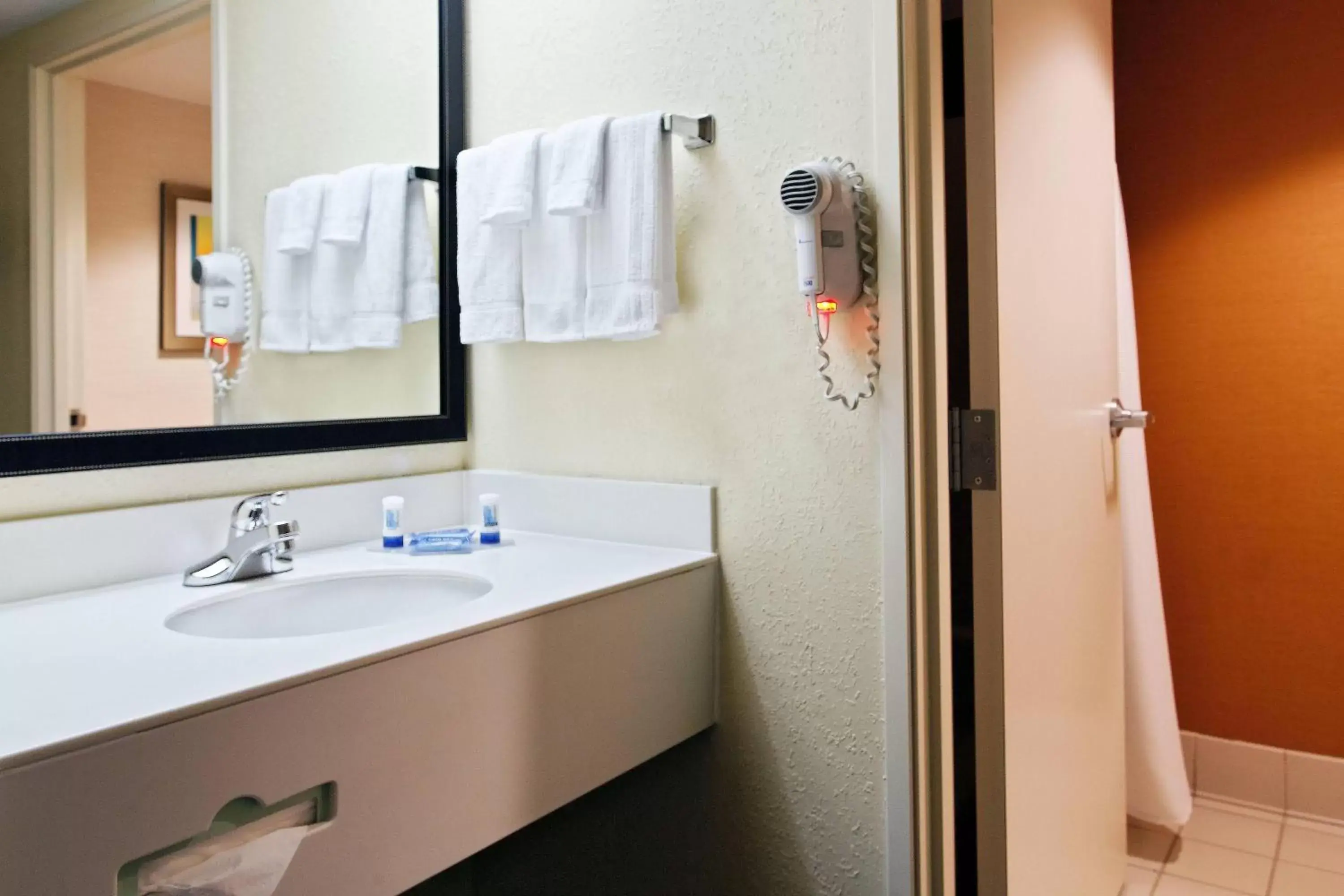 Bathroom in Fairfield Inn & Suites Charlotte Arrowood