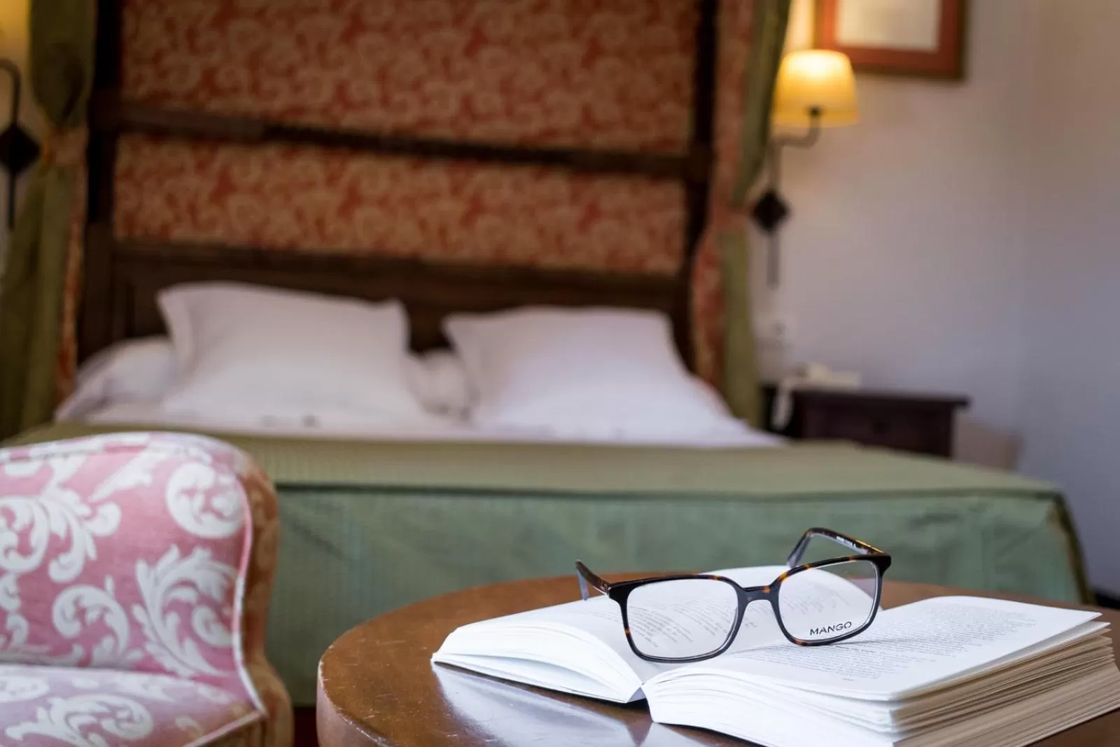 Bathroom, Bed in Parador de Tordesillas