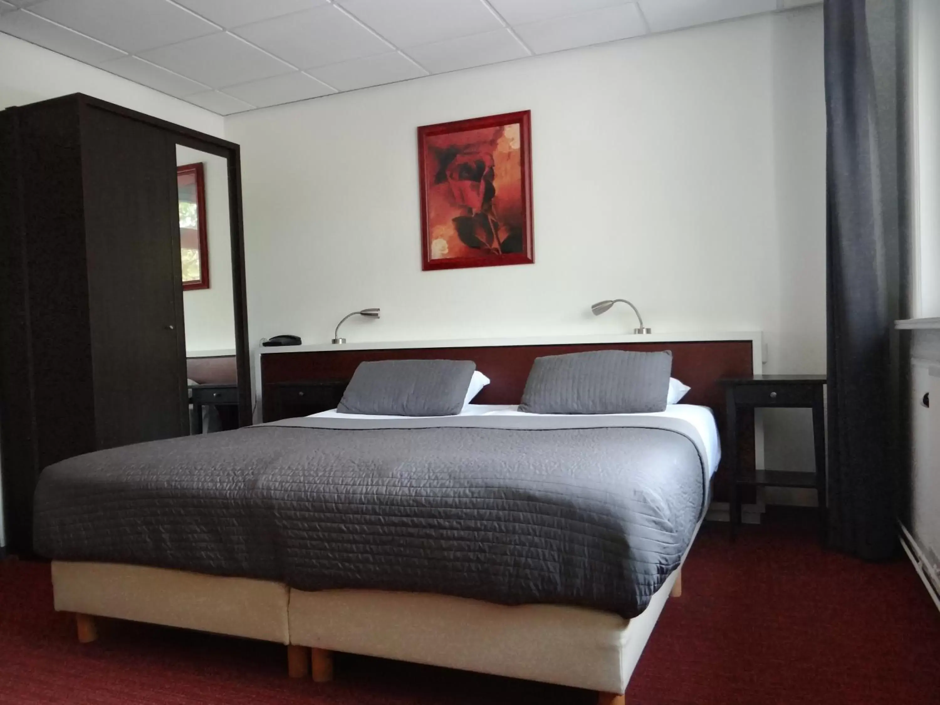 Bed in Tulip Inn Heerlen City Centre