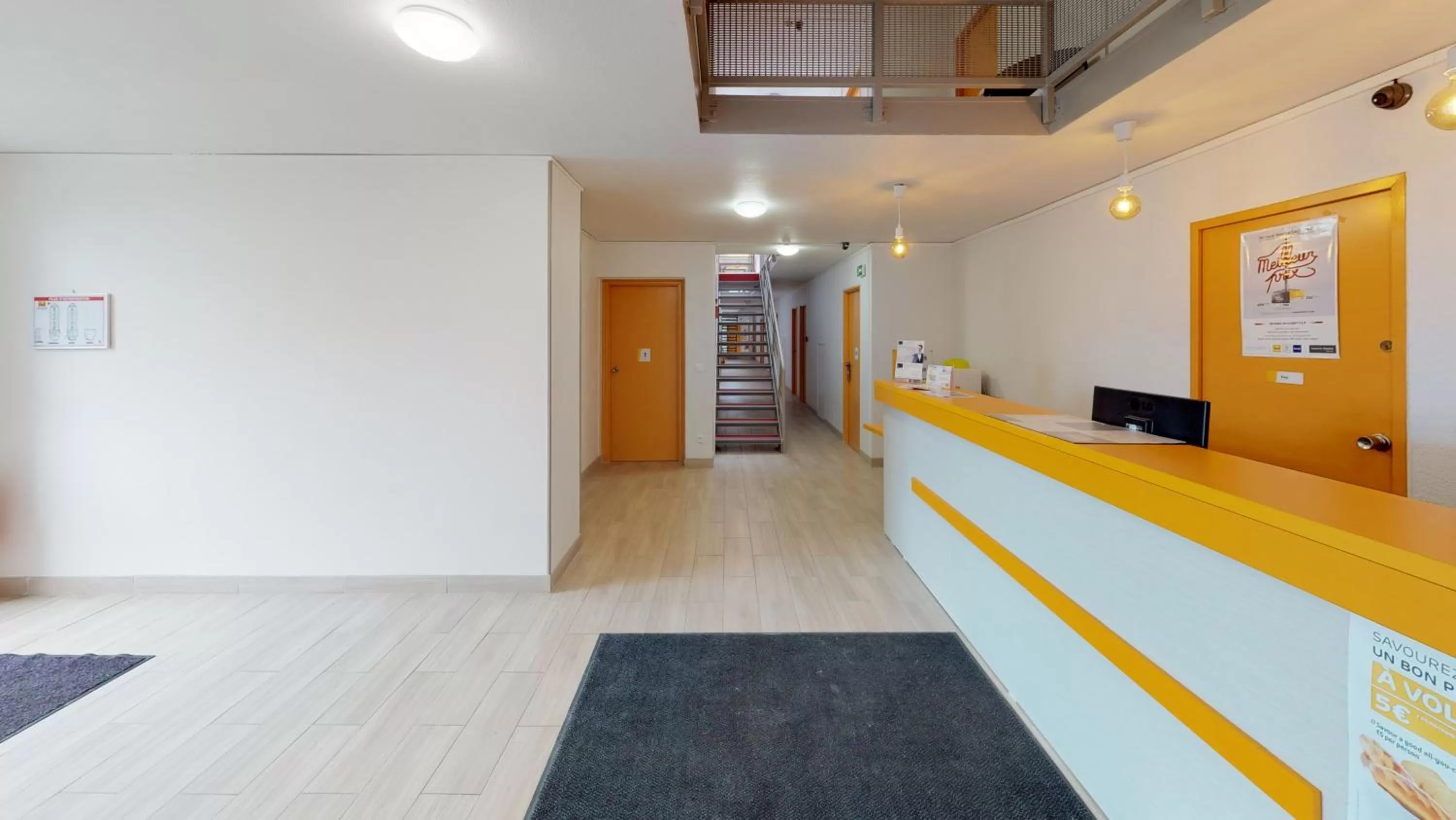 Lobby or reception in Première Classe Reims Ouest - Tinqueux