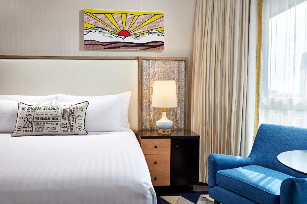 Bed in The Bristol Hotel San Diego