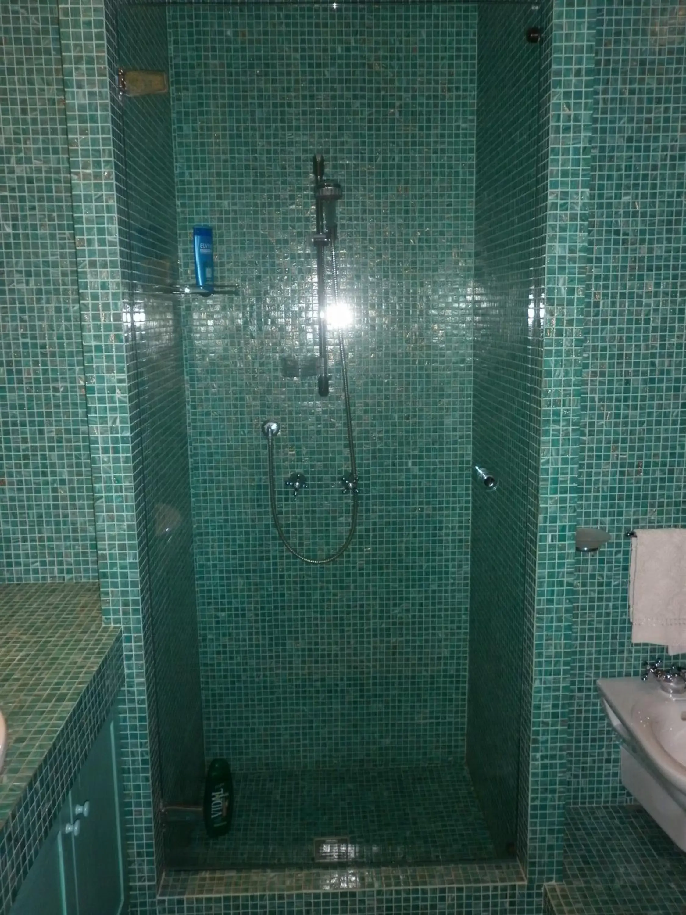 Shower, Bathroom in Lilla B&B