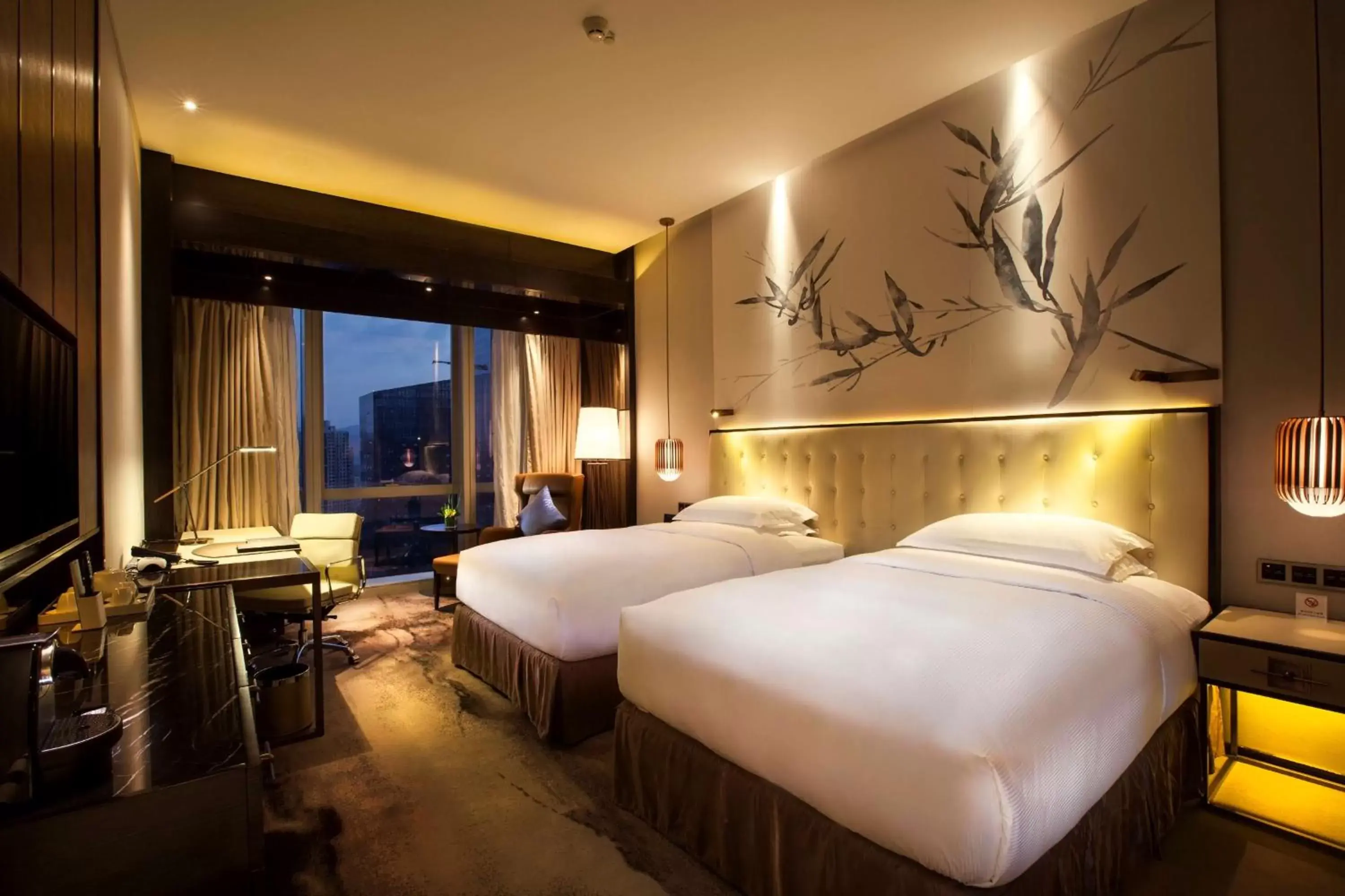 Bed in Hilton Shenzhen Futian, Metro Station at Hotel Front Door, Close to Futian Convention & Exhibition Center