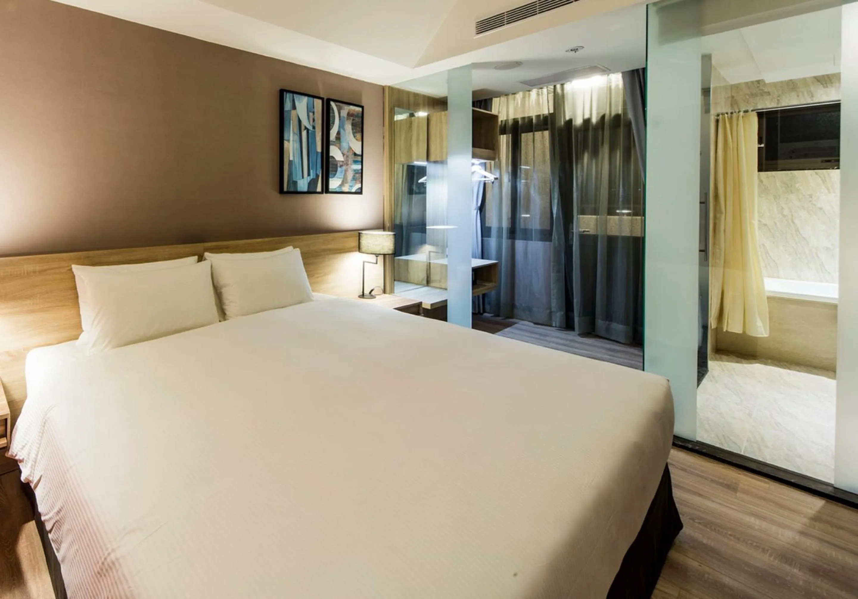 Photo of the whole room, Bed in The HO Hotel