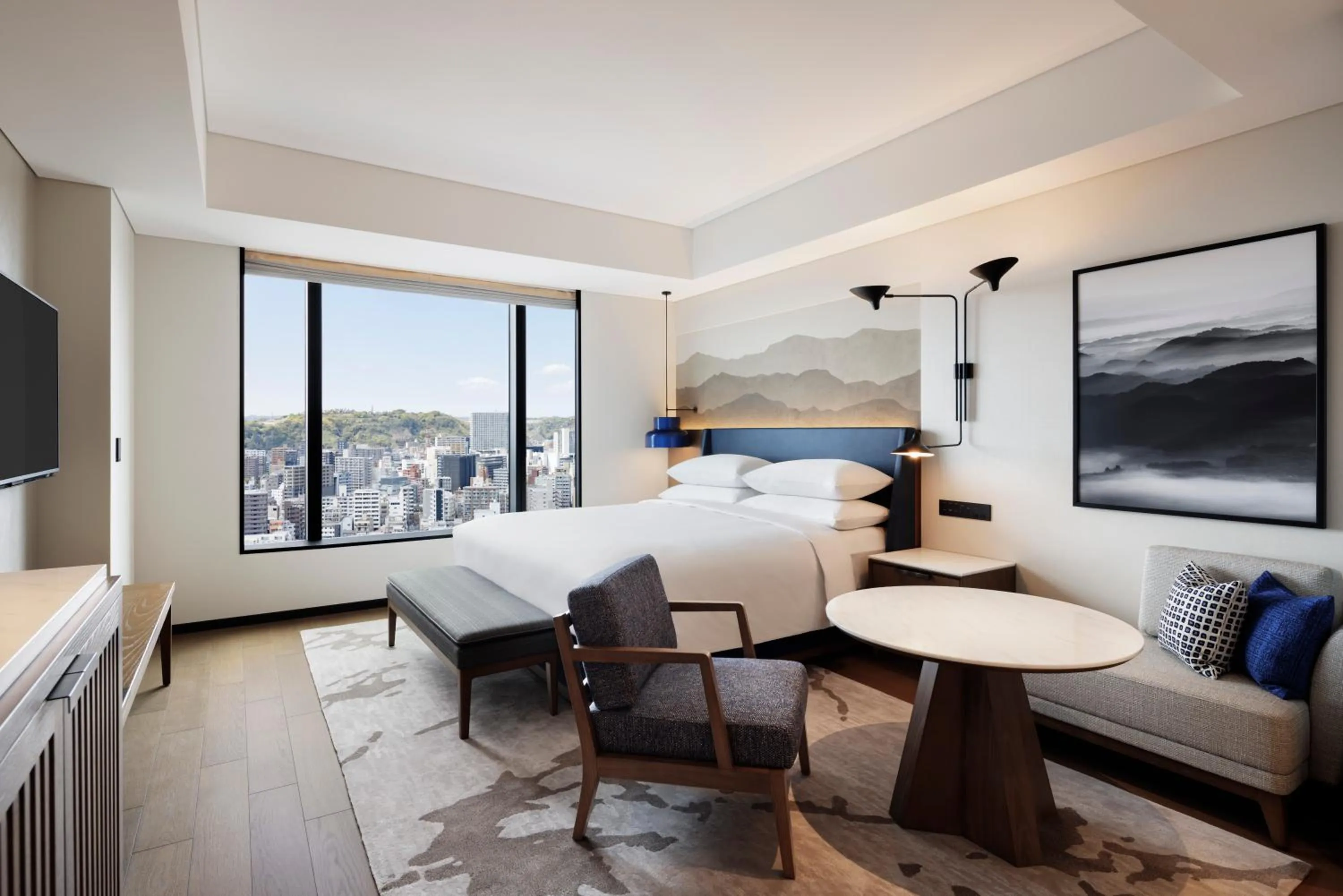 Photo of the whole room, Bed in Sheraton Kagoshima