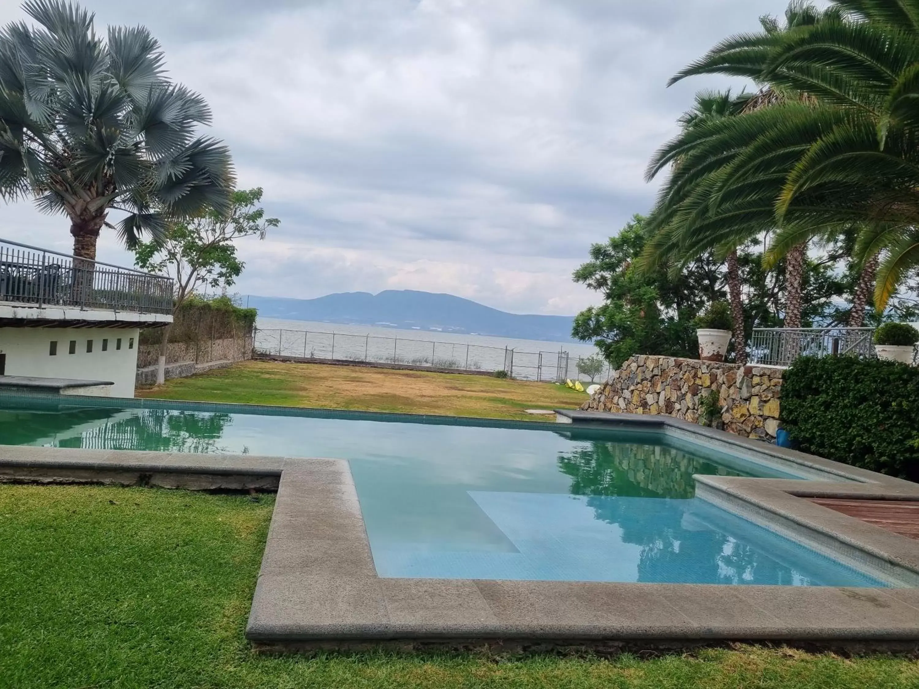 Swimming Pool in Hotel La Ribereña