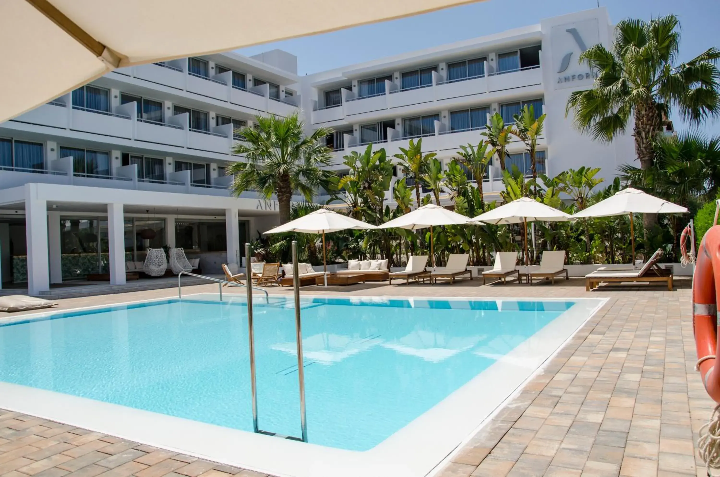 Swimming Pool in Hotel Anfora Ibiza