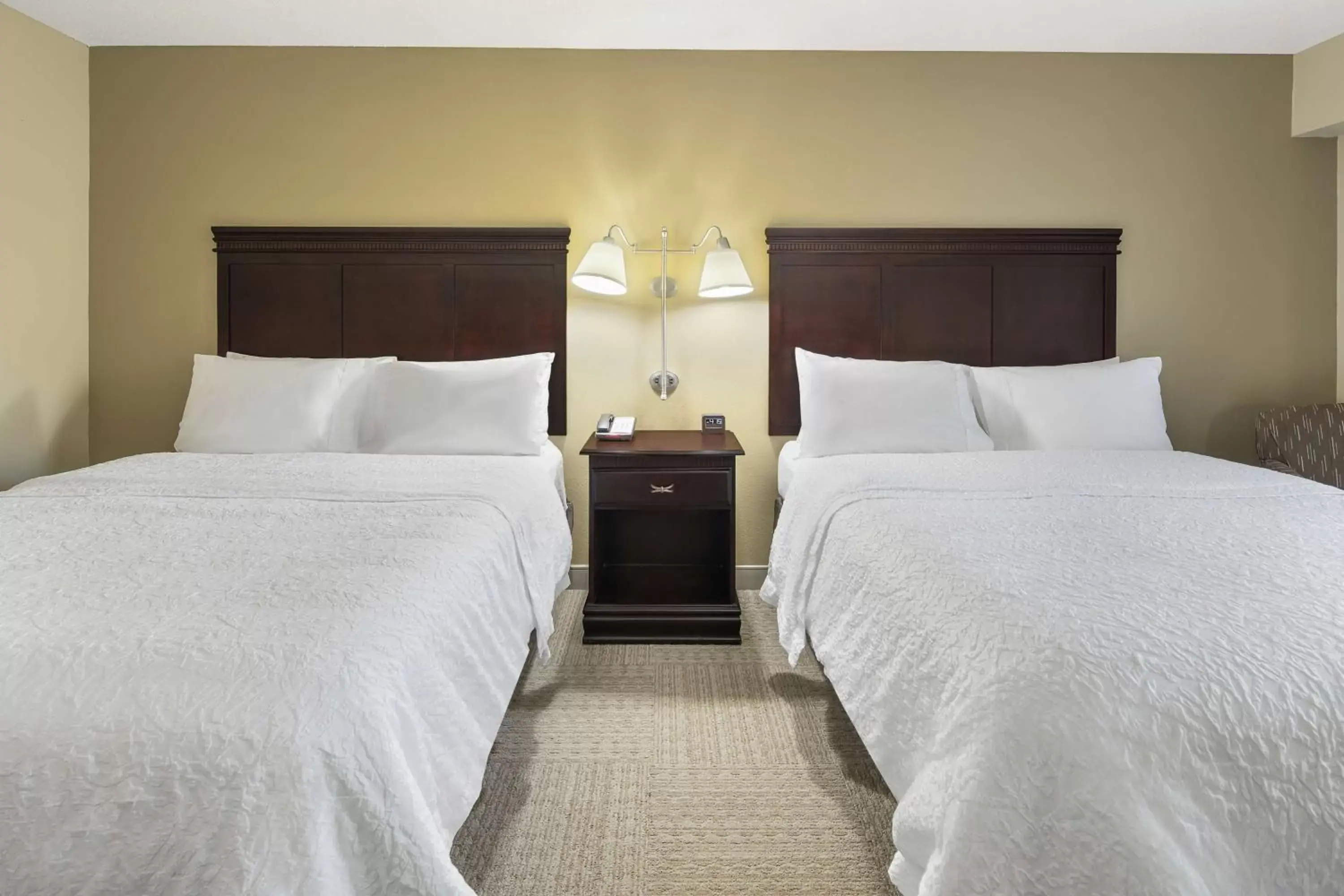 Bed in Hampton Inn Fairhope-Mobile Bay, AL