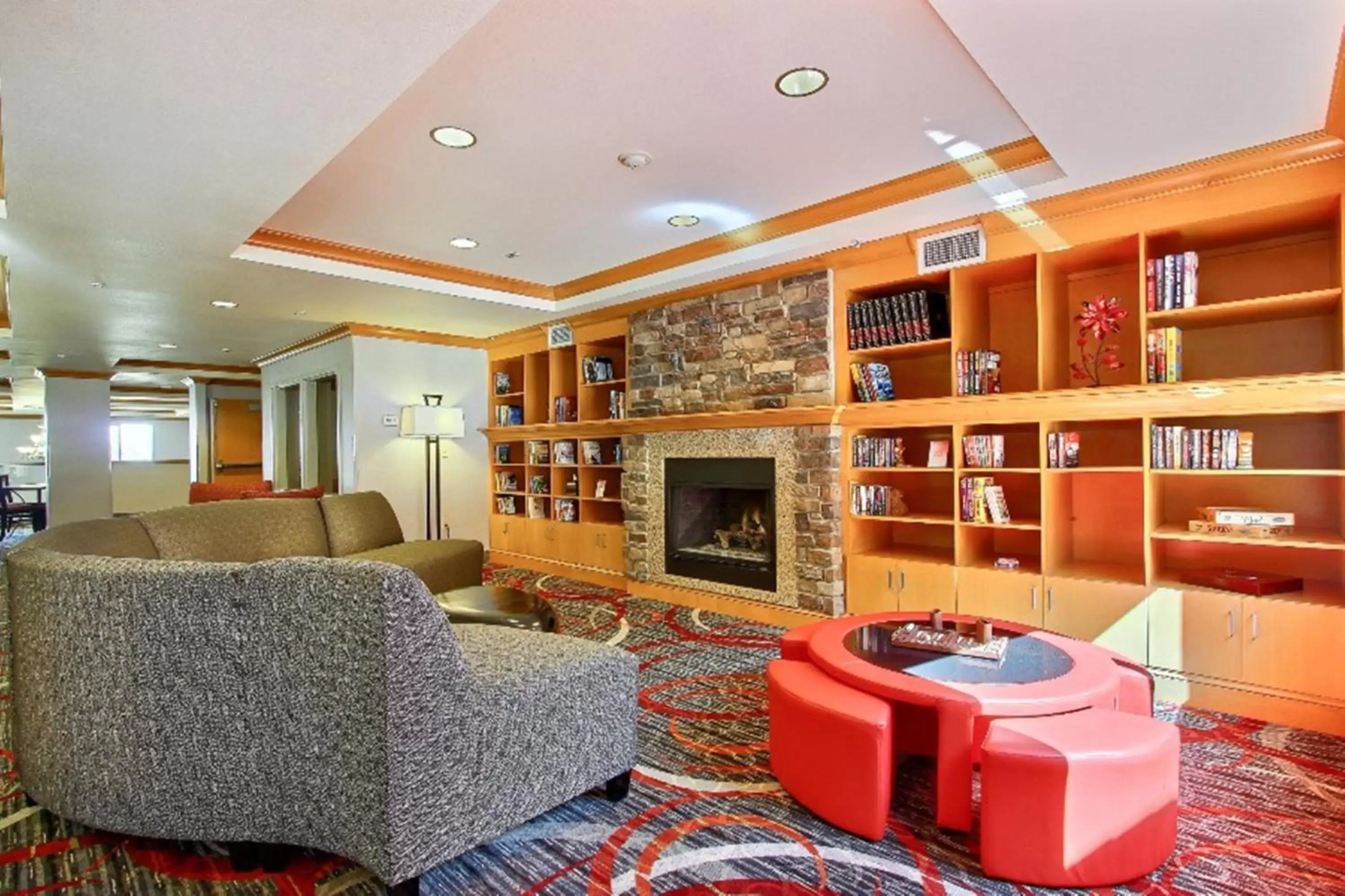 Lobby or reception in Comfort Suites