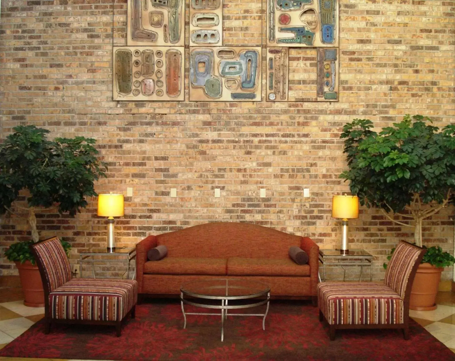 Lobby or reception, Seating Area in DoubleTree by Hilton Hotel Oak Ridge - Knoxville