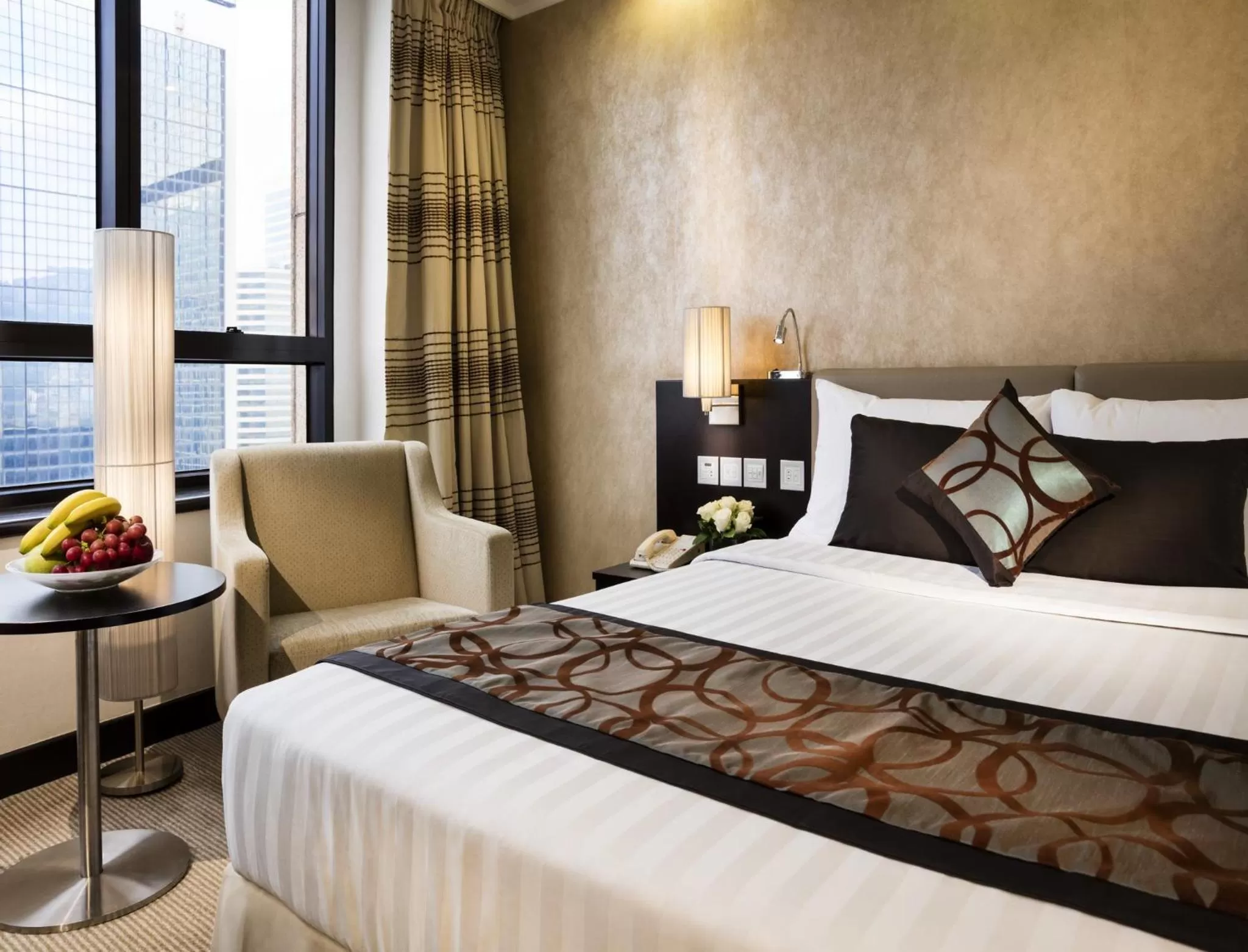 Bed in Gloucester Luk Kwok Hong Kong