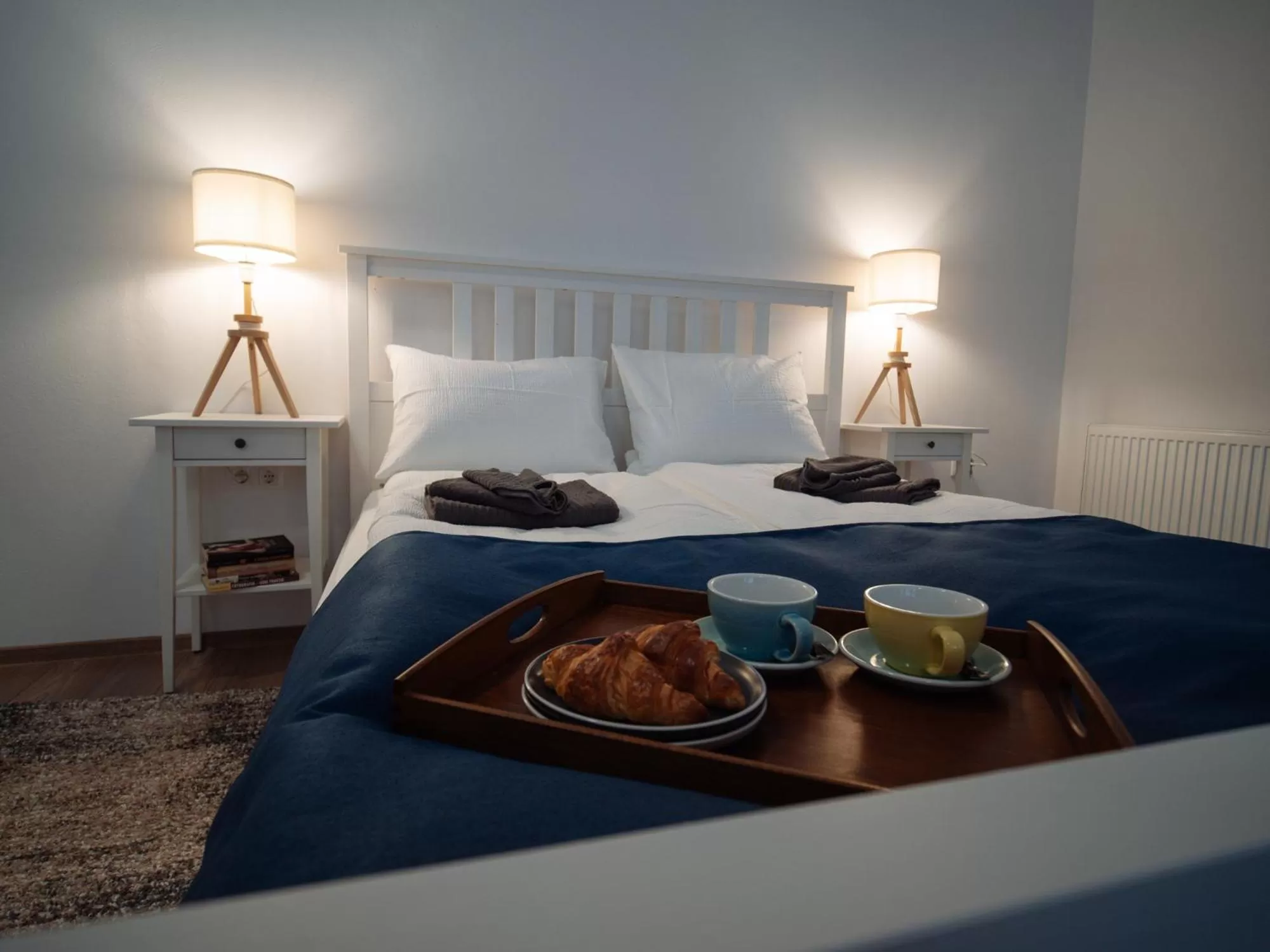 Bed in Zakarias Apartments