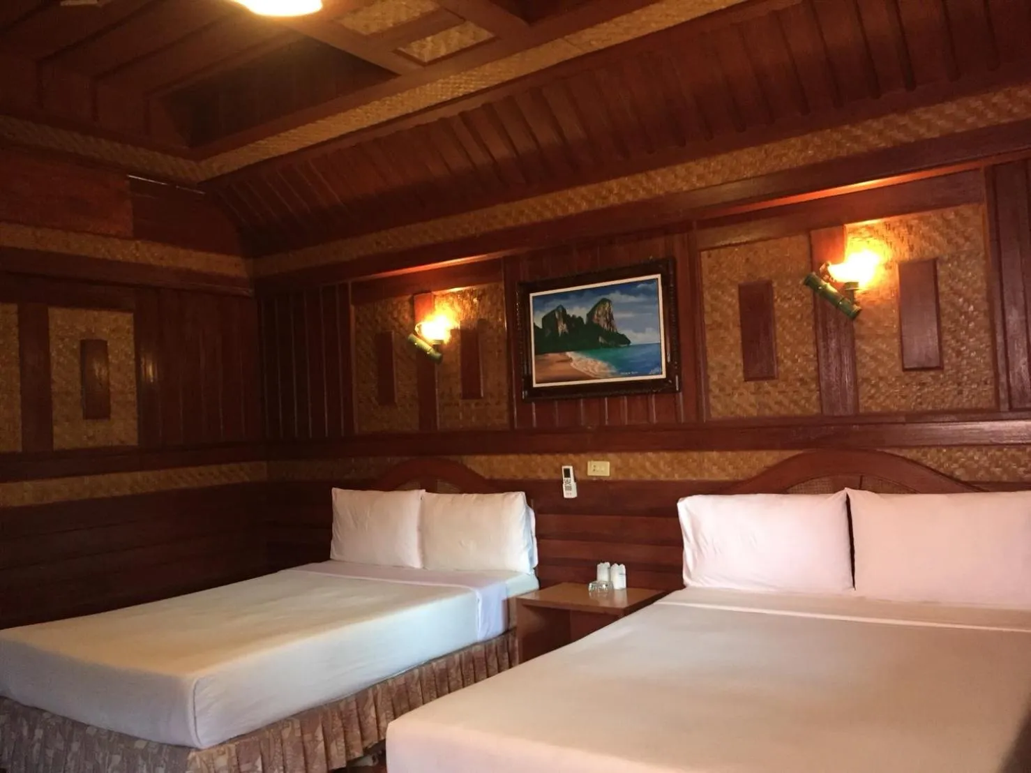 Bed in Railay Viewpoint Resort