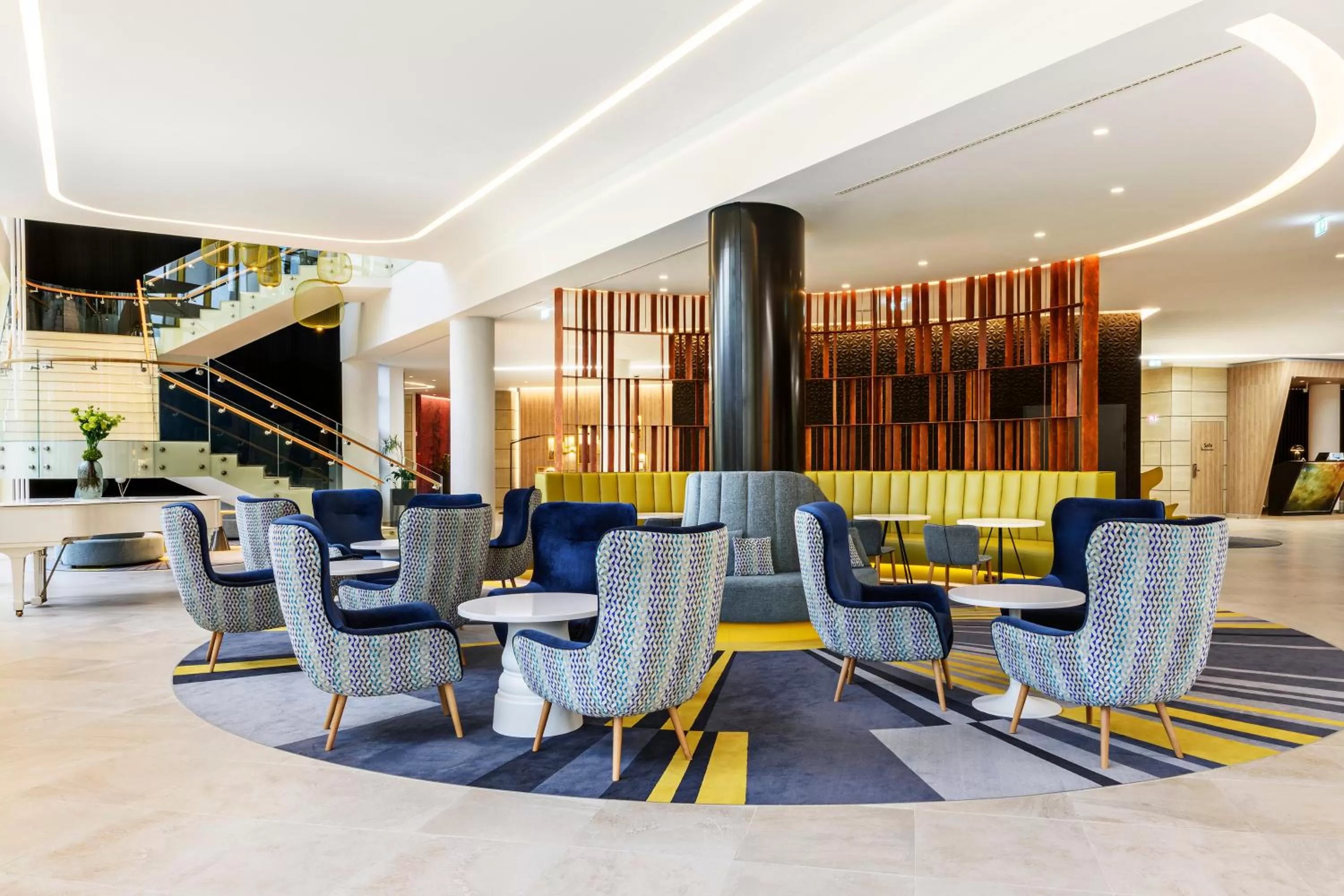 Lobby or reception in Danubius Hotel Helia