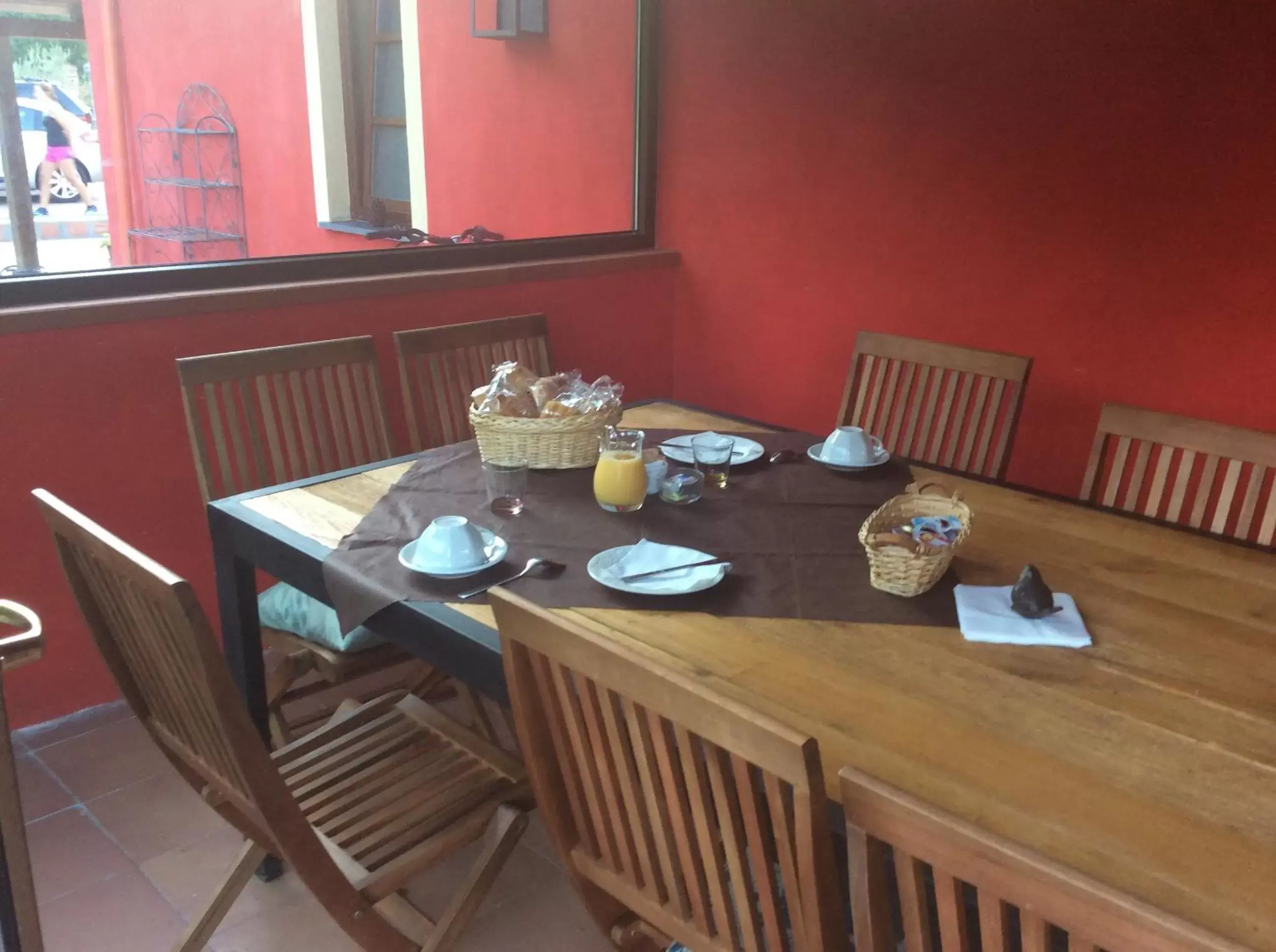 Area and facilities, Restaurant/Places to Eat in B&B Casalnovo