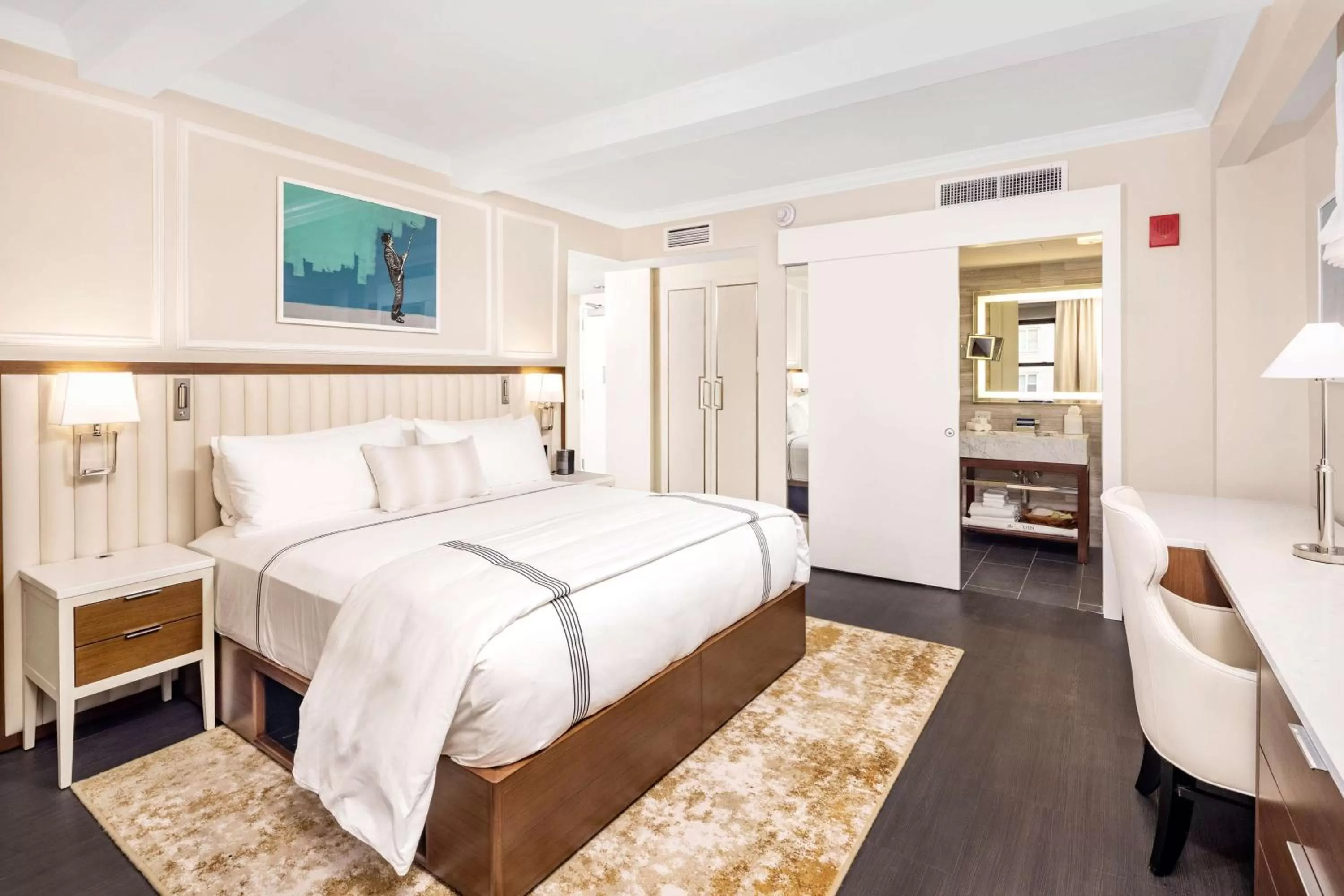 Bedroom, Bed in Hilton Club The Quin New York