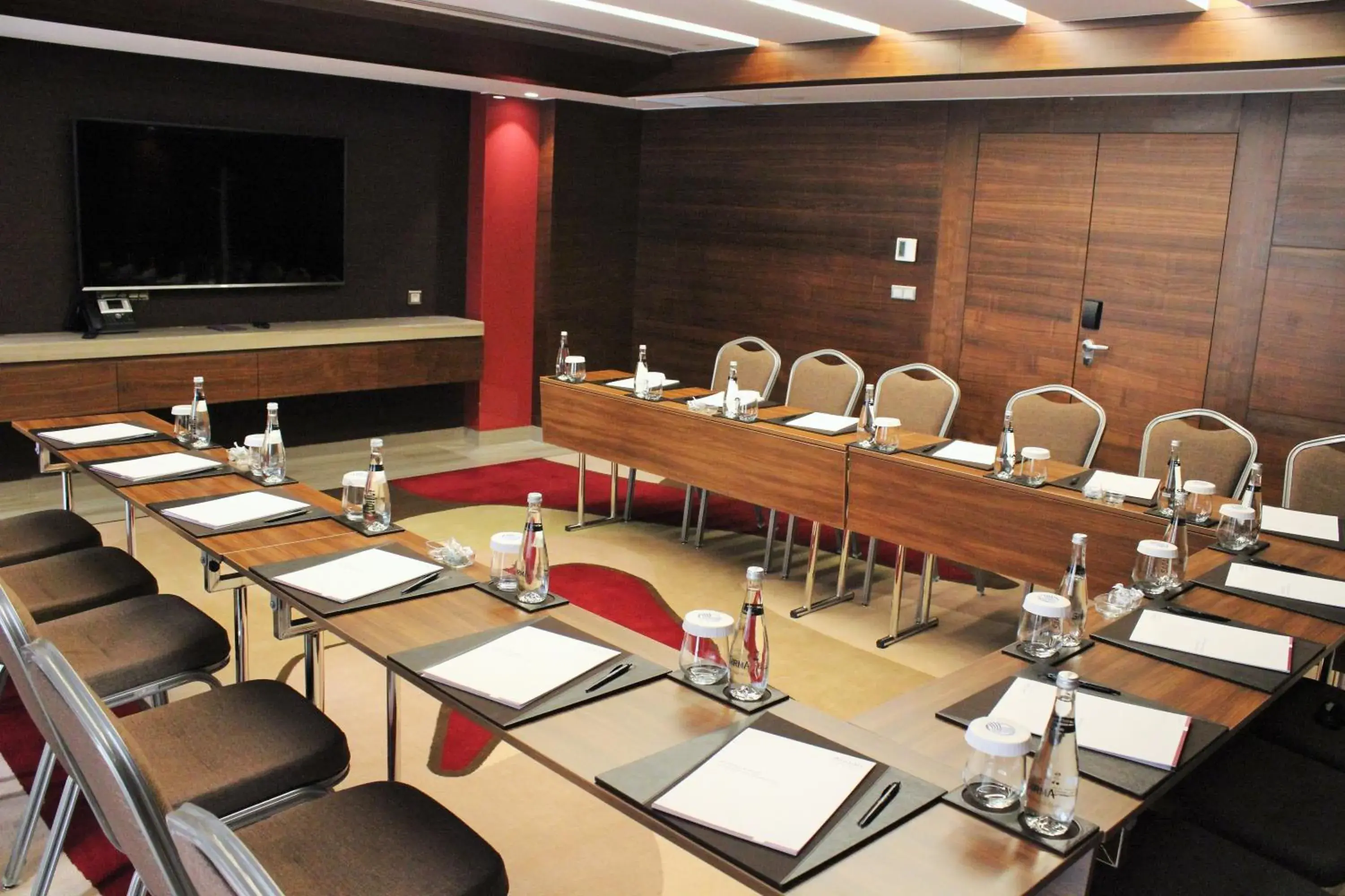 Meeting/conference room in Tango Arjaan by Rotana Istanbul