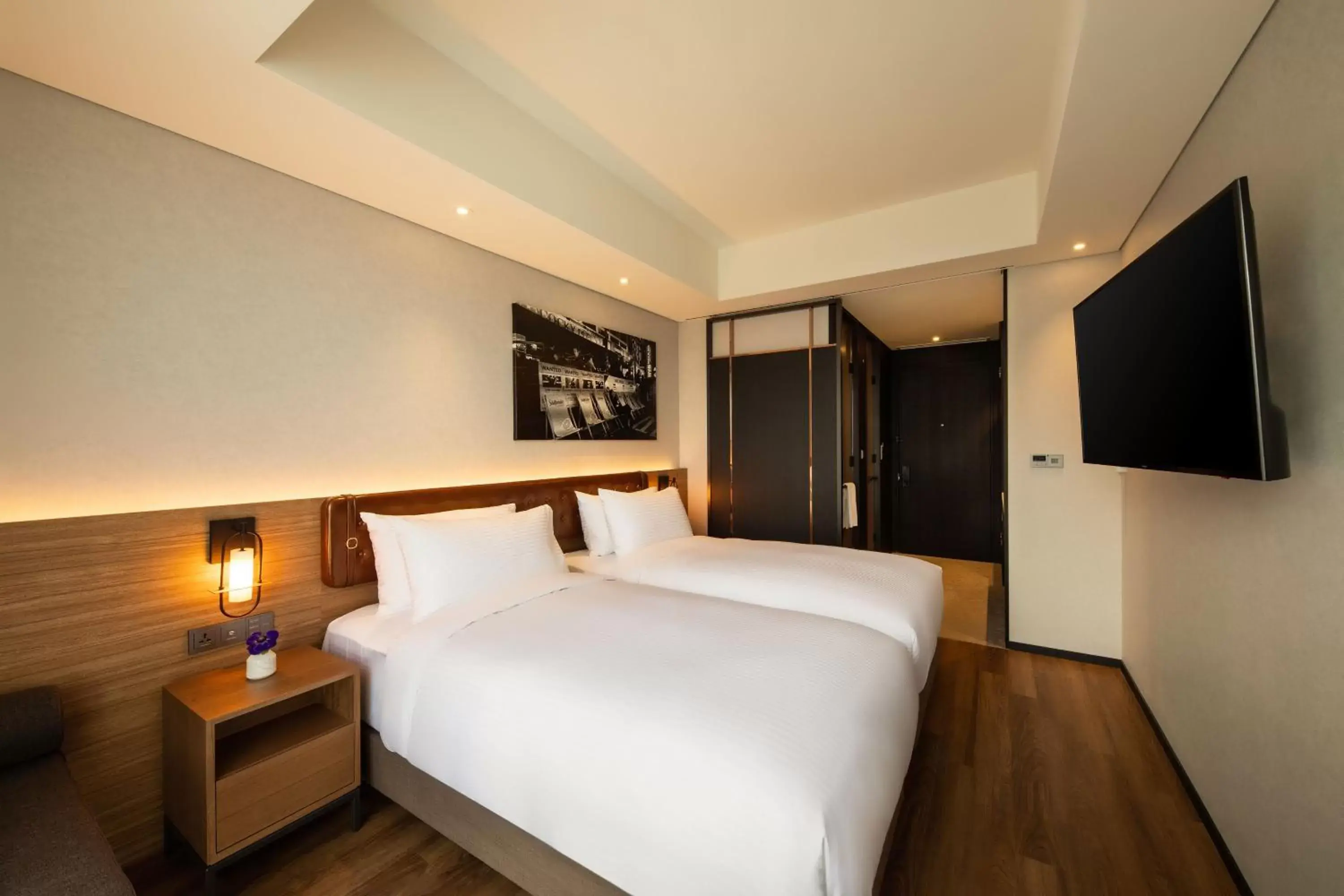 Bedroom, Bed in Mercure Ambassador Seoul Hongdae