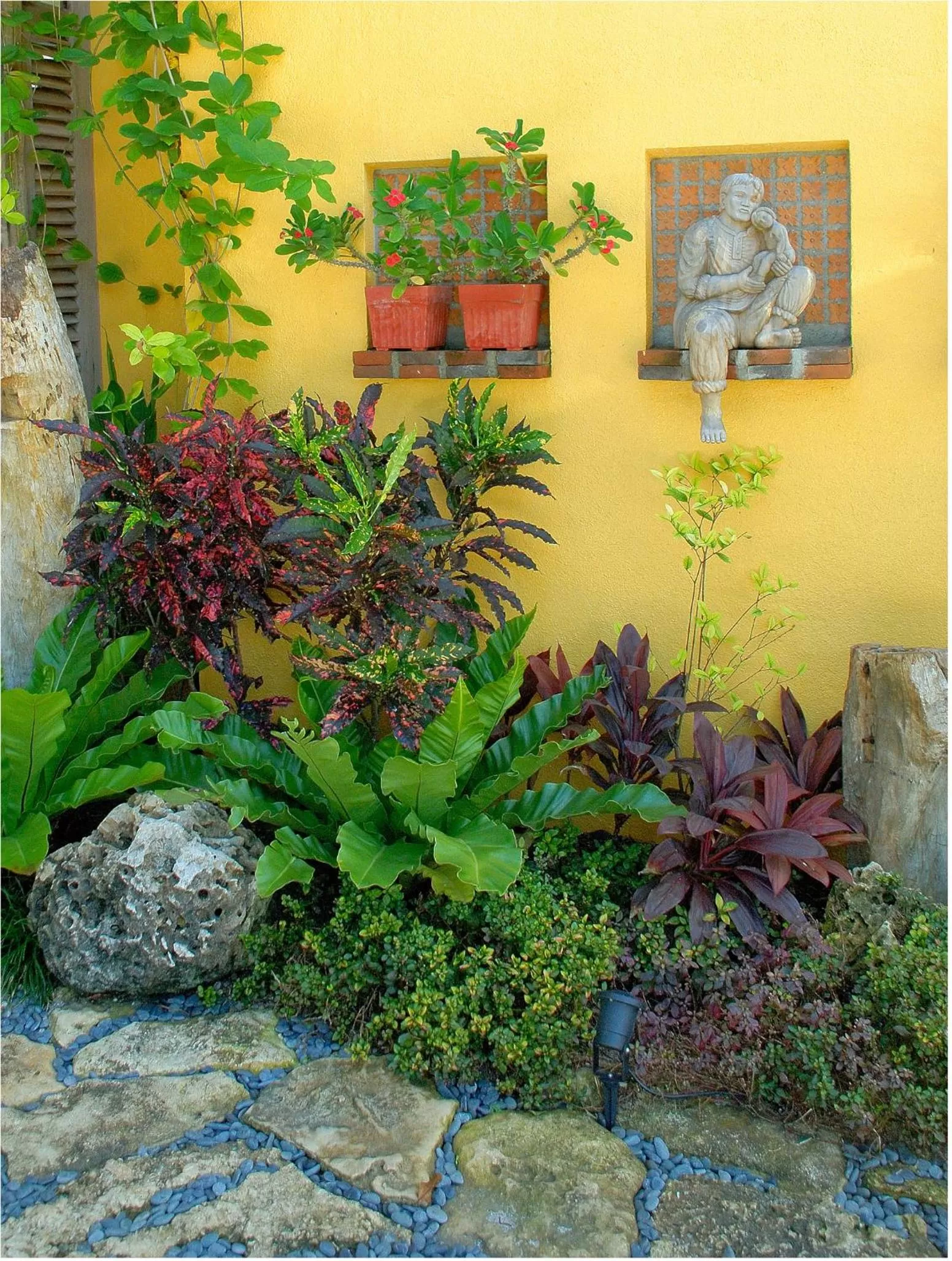 Decorative detail in Amarela Resort