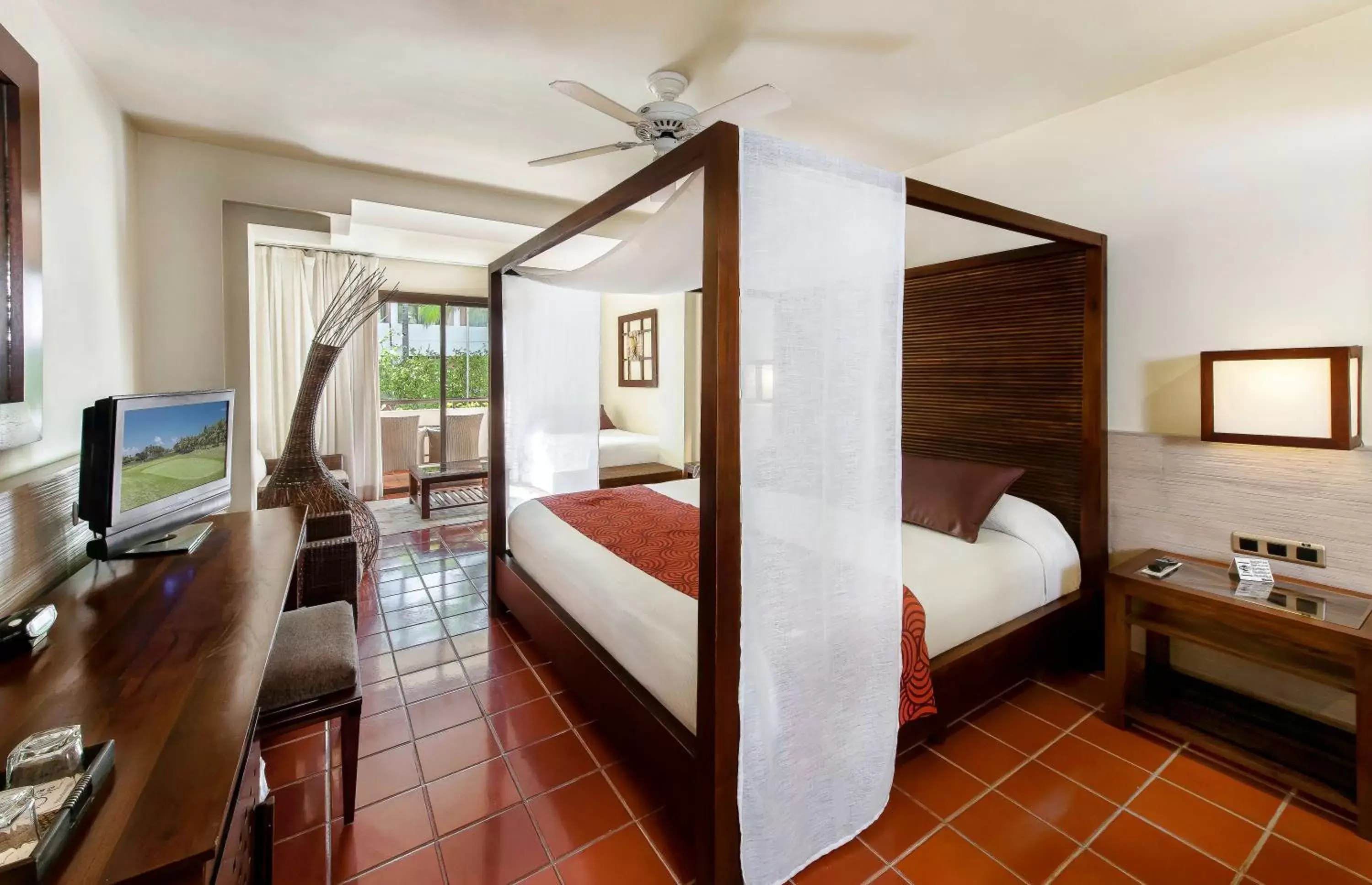 Bed, Bunk Bed in Catalonia Royal Bavaro - All Inclusive - Adults Only