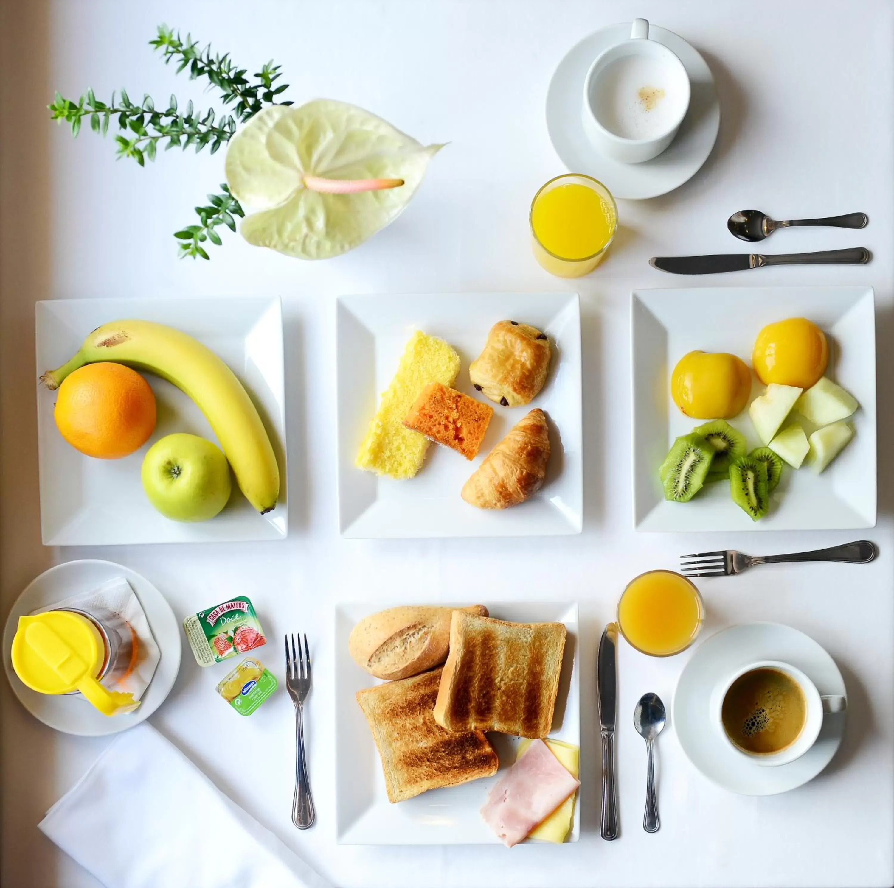 Breakfast in Hotel Navarras